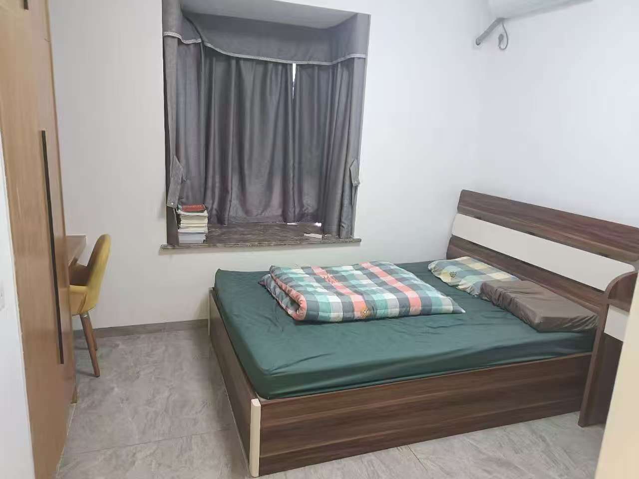 家顺花园  3室2厅2卫    2600.0元/月室内图