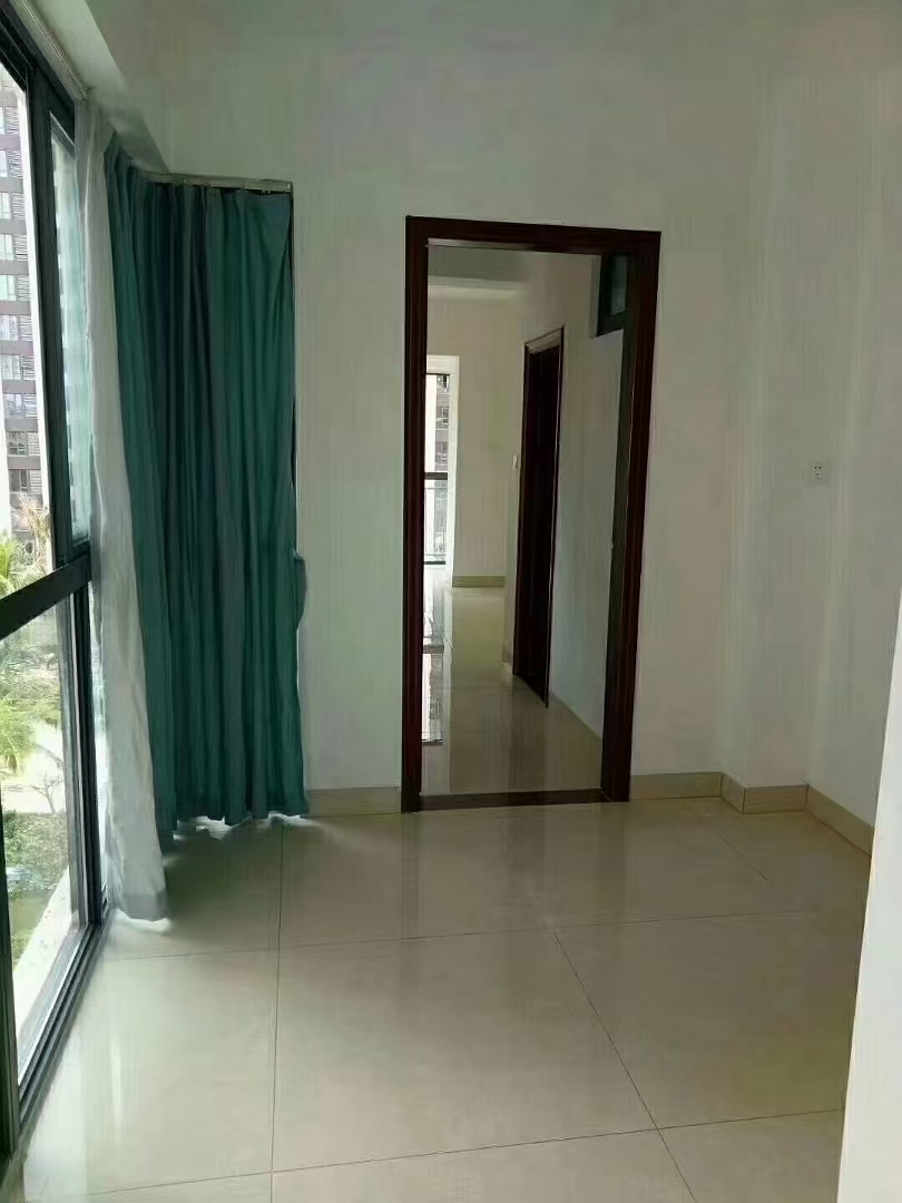 晨晖帝景  2室2厅1卫    2000.0元/月室内图1