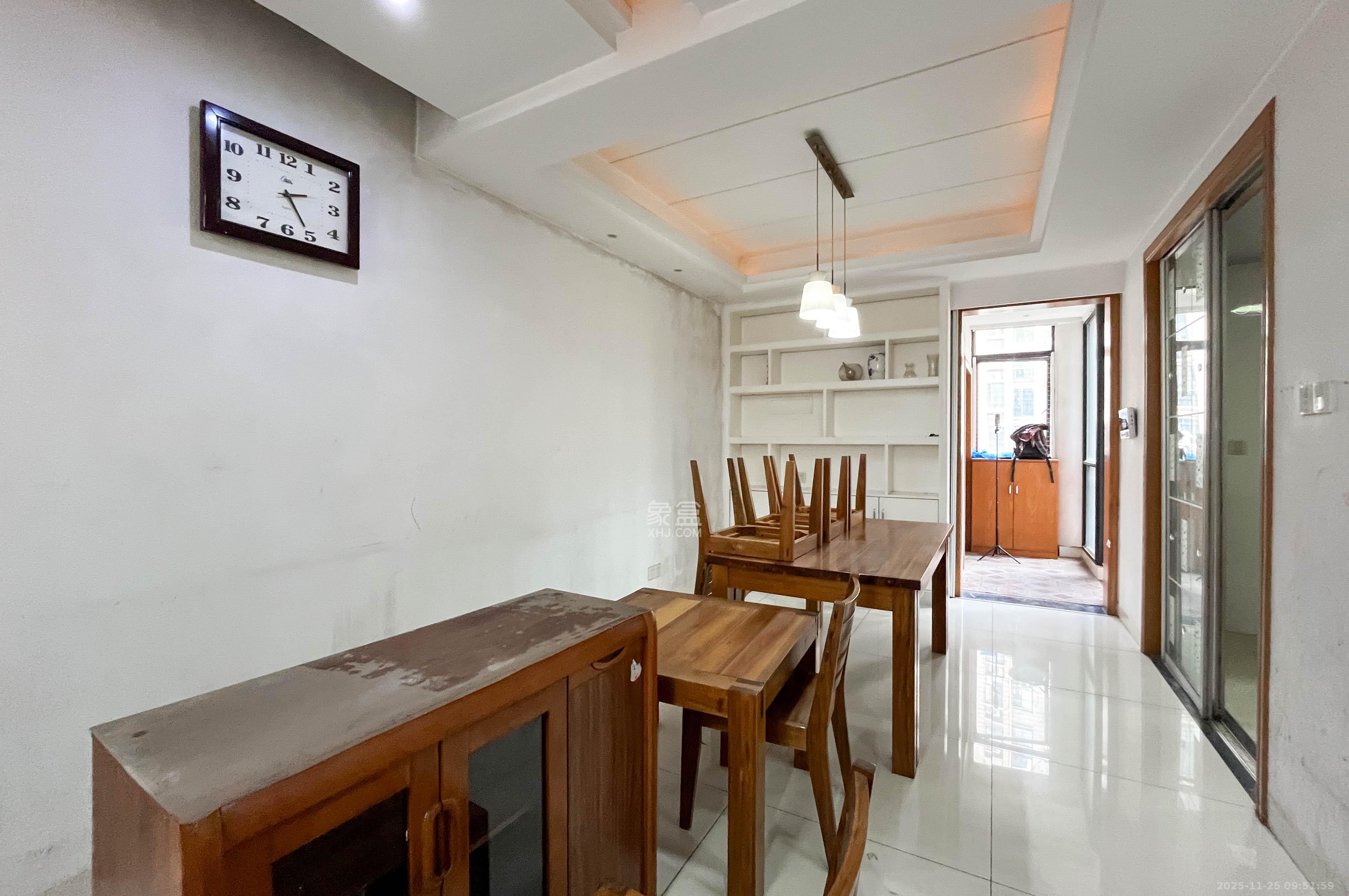 沁园春御院  1室2厅2卫    165.0万其他