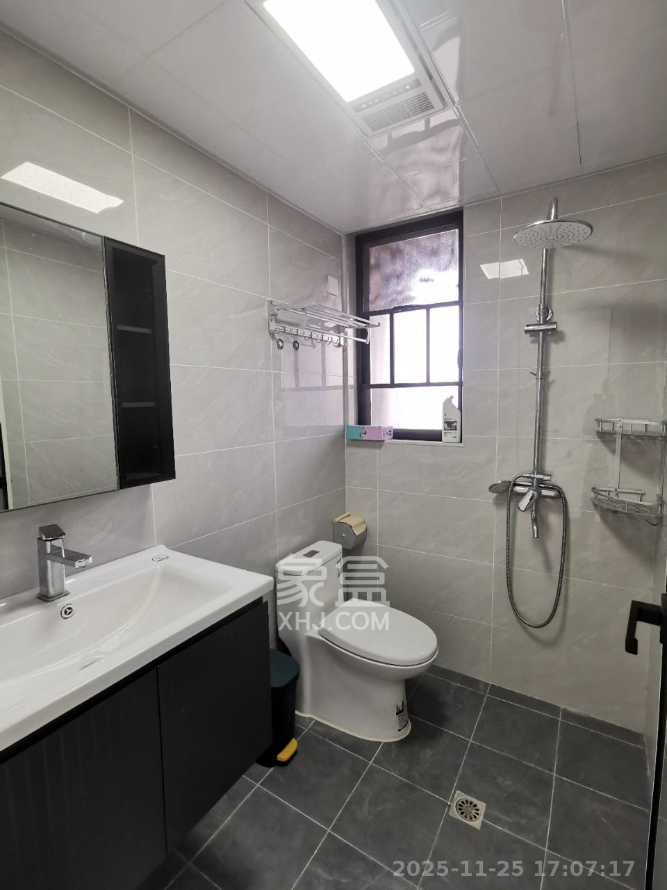 惠天然梅岭国际 3室2厅2卫 3000.0元/月 惠天然梅岭国际 3室2厅2卫 3000.0元/月室内图