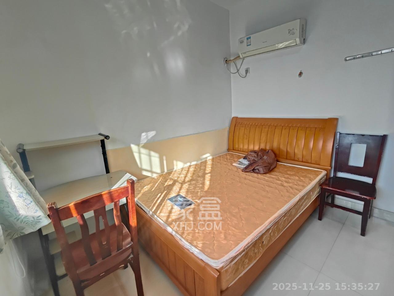 香麓丽舍  1室1厅1卫    1700.0元/月室内图