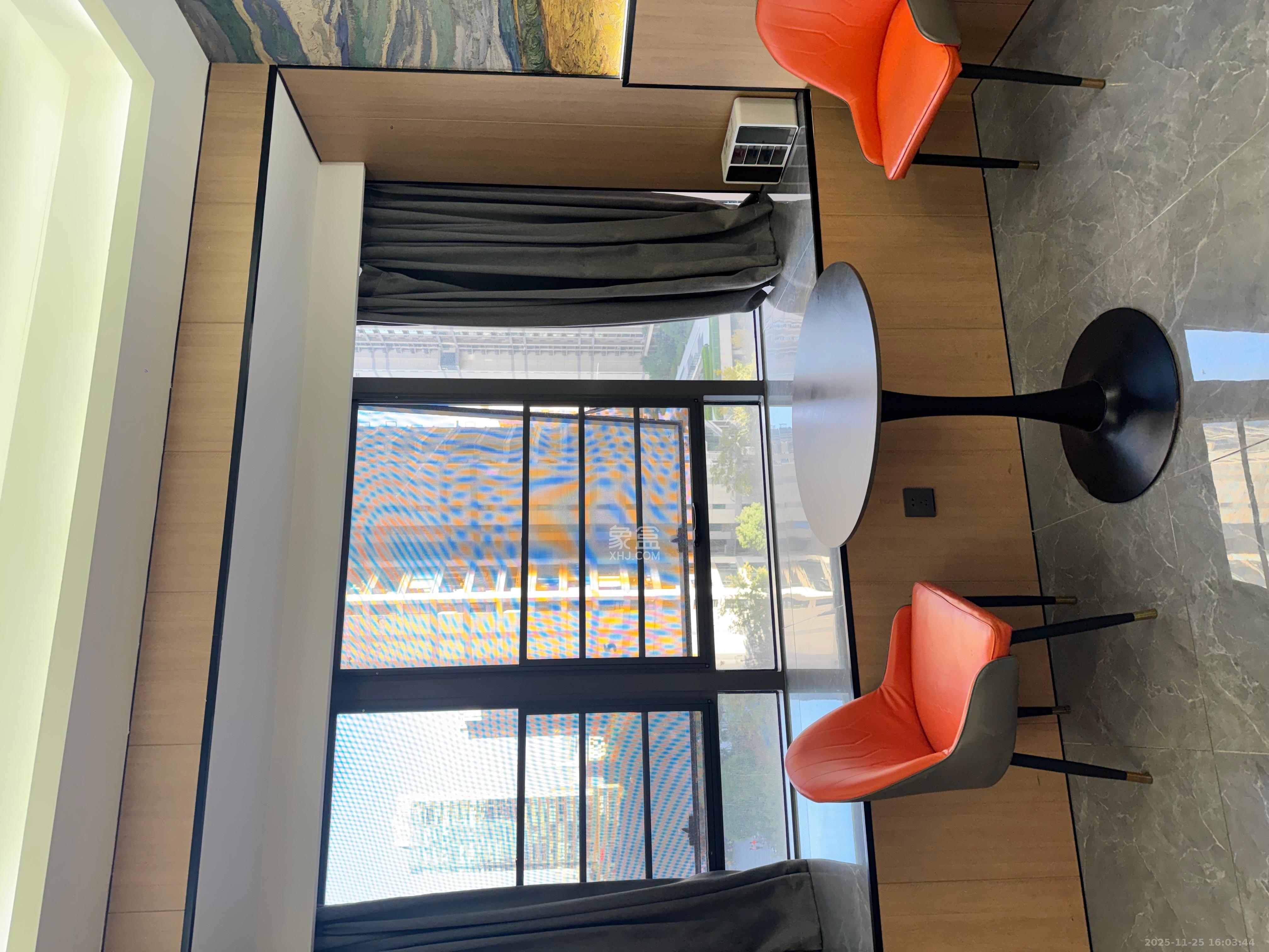 龙湖铂金岛  1室0厅0卫    1500.0元/月室内图