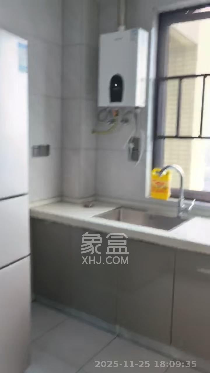 惟泽园 3室2厅2卫 3100.0元/月 惟泽园 3室2厅2卫 3100.0元/月室内图