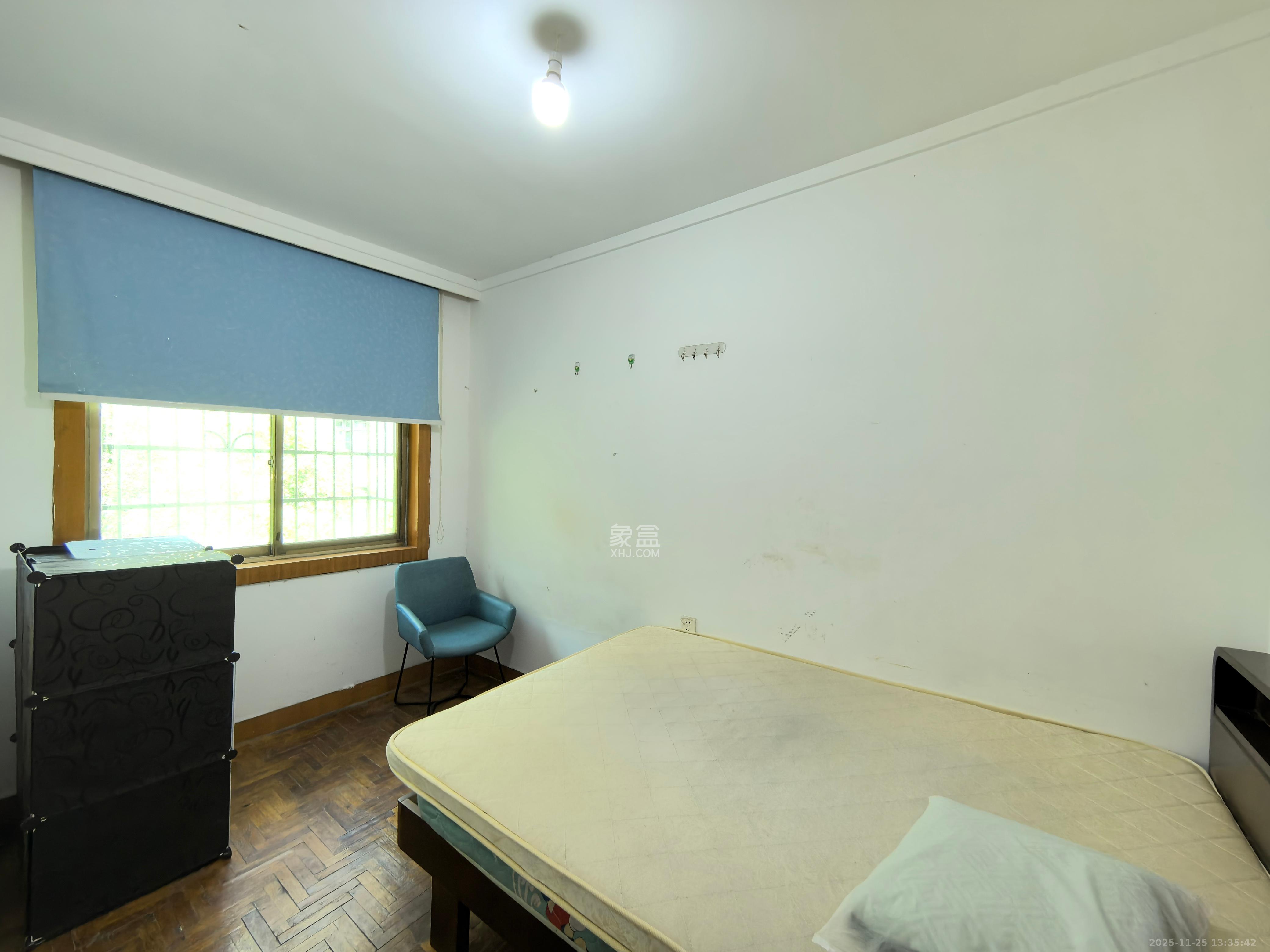 英才园三片 3室2厅1卫 1800.0元/月 英才园三片 3室2厅1卫 1800.0元/月室内图