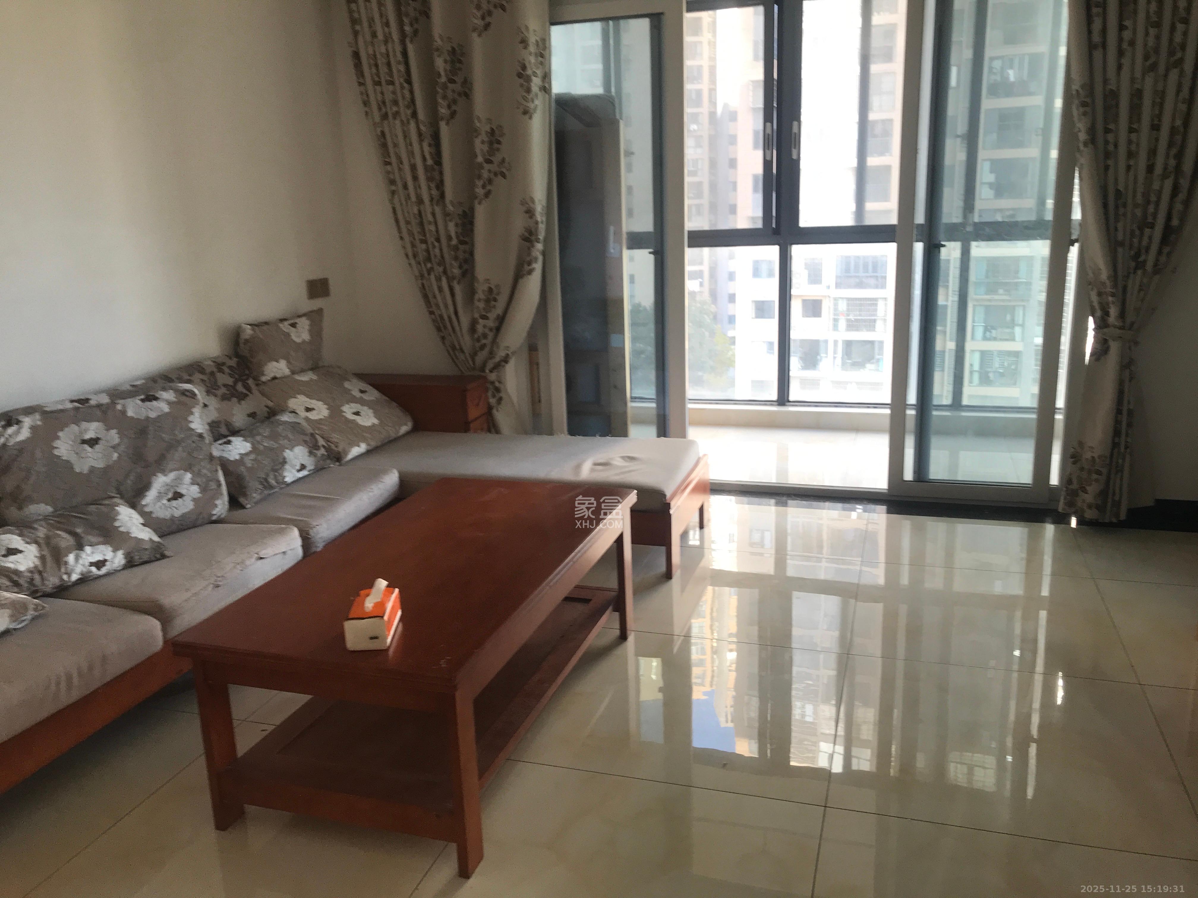 朝正美苑  2室1厅2卫    2500.0元/月室内图