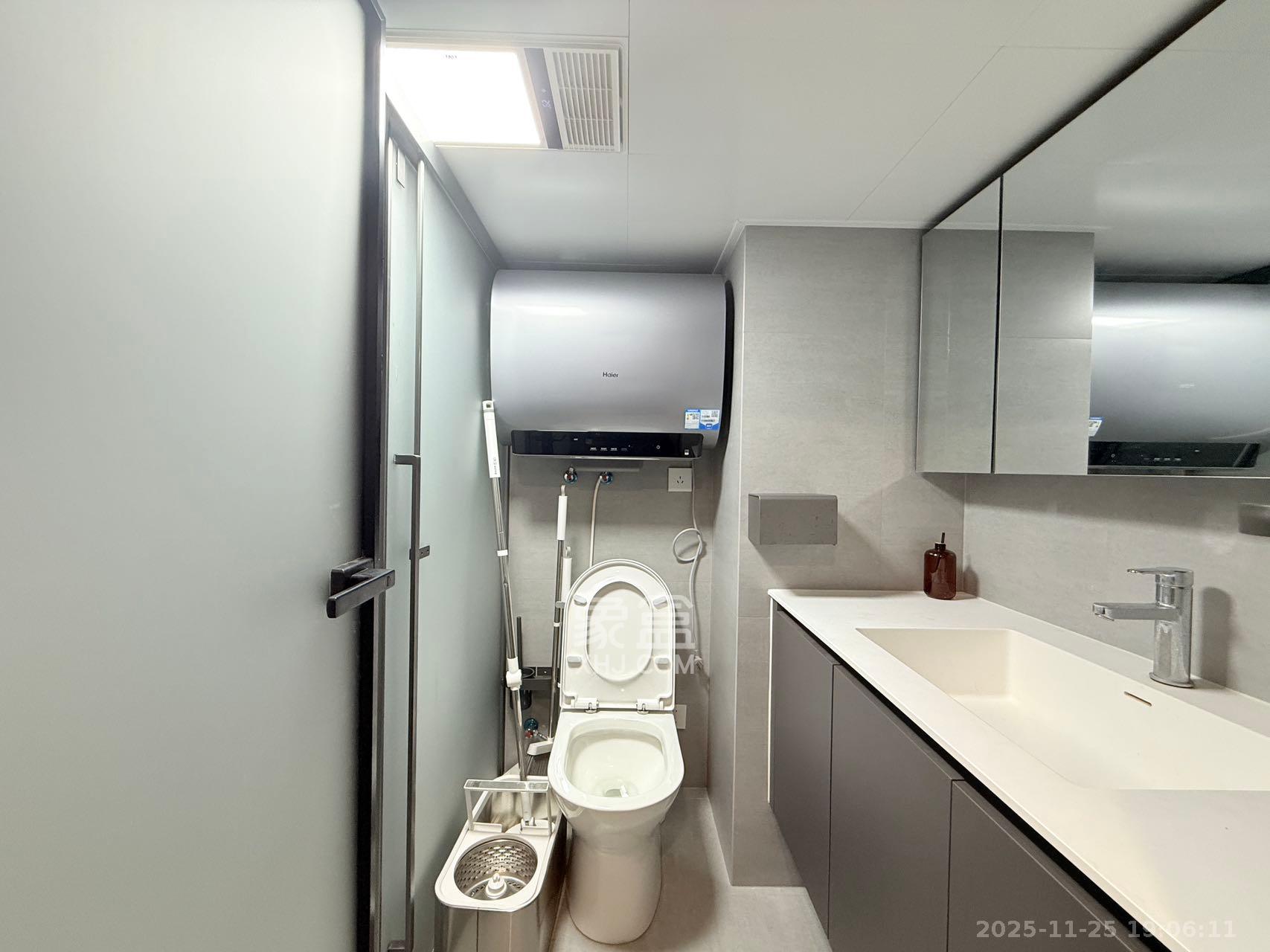 龙湖铂金岛 2室1厅1卫 2300.0元/月 龙湖铂金岛 2室1厅1卫 2300.0元/月室内图