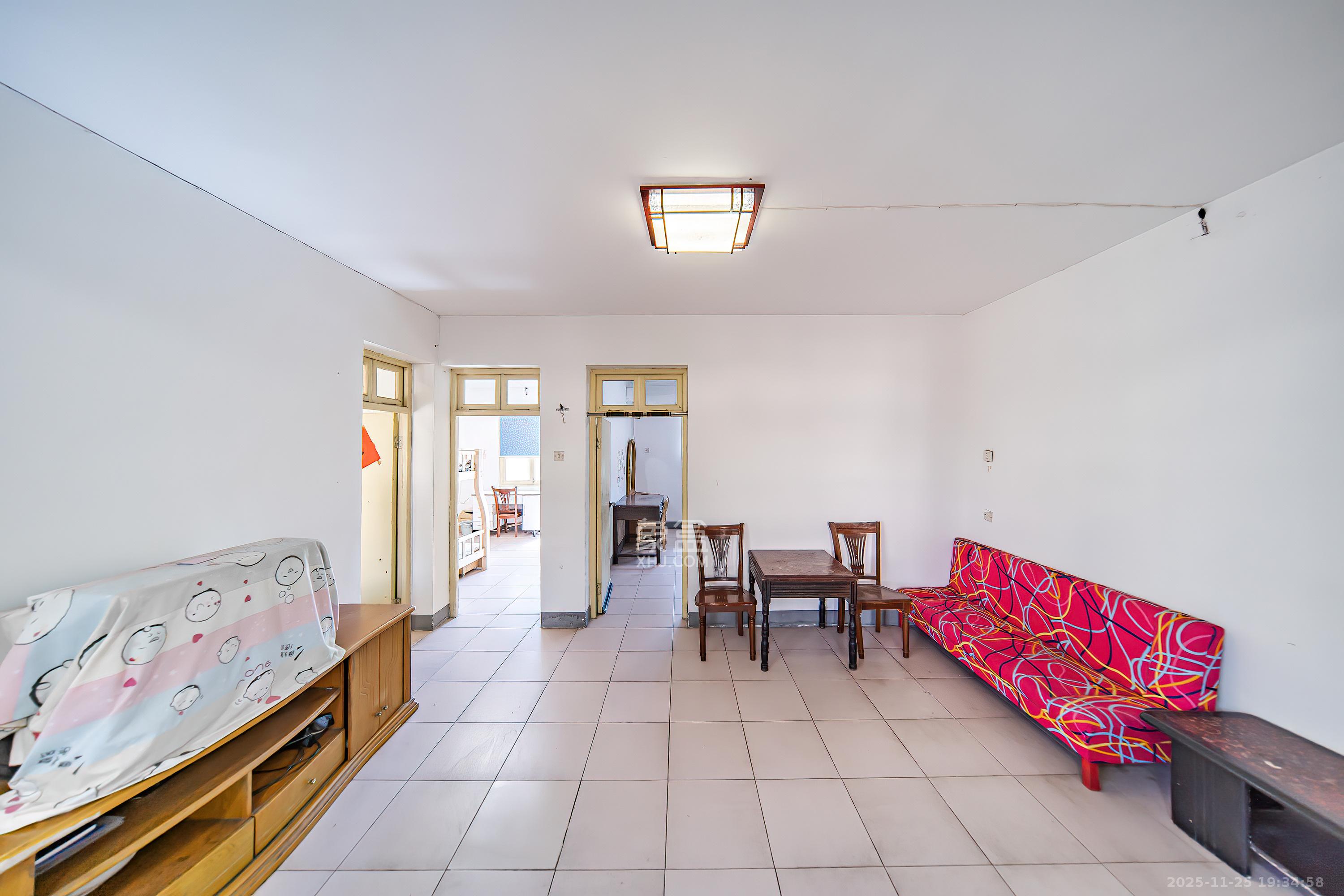 湘雅医学院（湘雅附一北院）  3室2厅1卫    43.8万