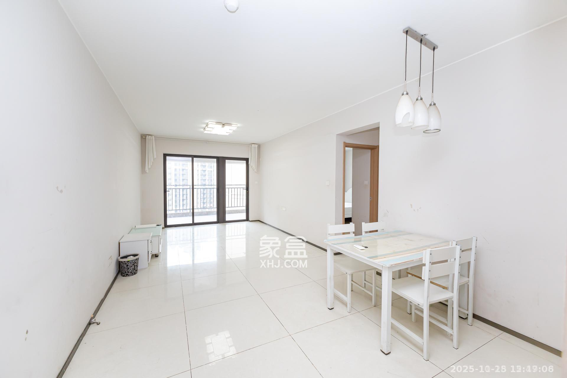 时代倾城二期  2室2厅1卫    1600.0元/月