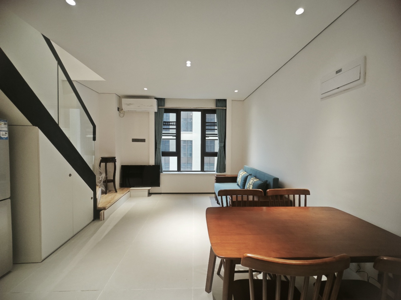 海航豪庭南苑 1室1厅2卫 2800.0元/月 海航豪庭南苑 1室1厅2卫 2800.0元/月室内图