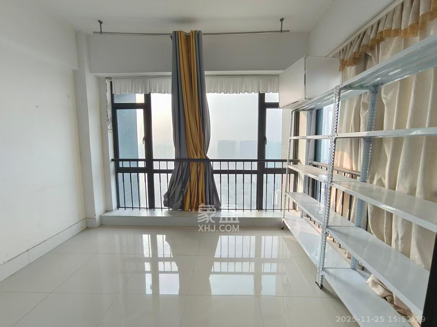 BOBO天下城（CTA财富中心）  1室2厅1卫    1800.0元/月室内图