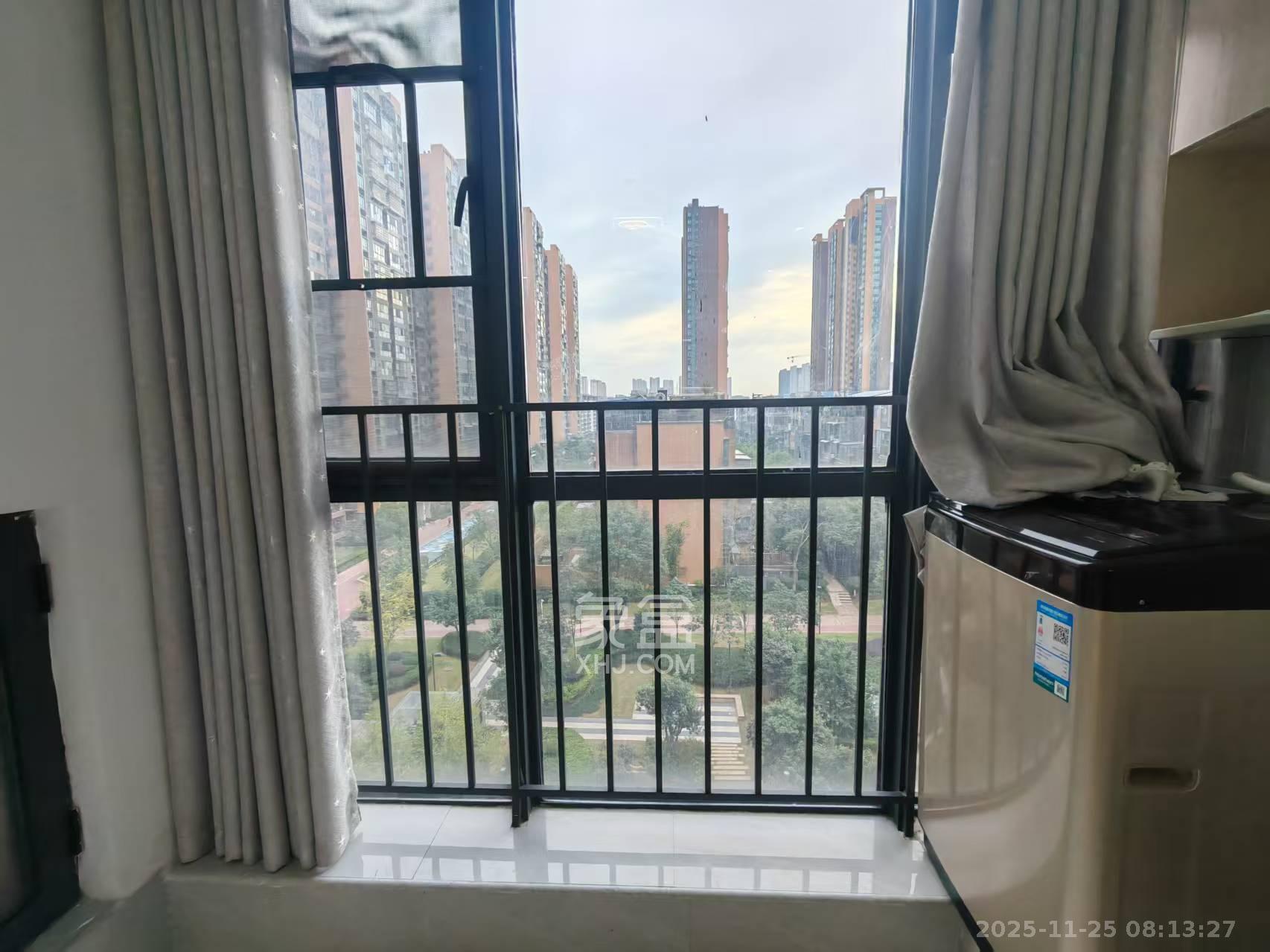 海伦春天  1室1厅1卫    1300.0元/月室内图