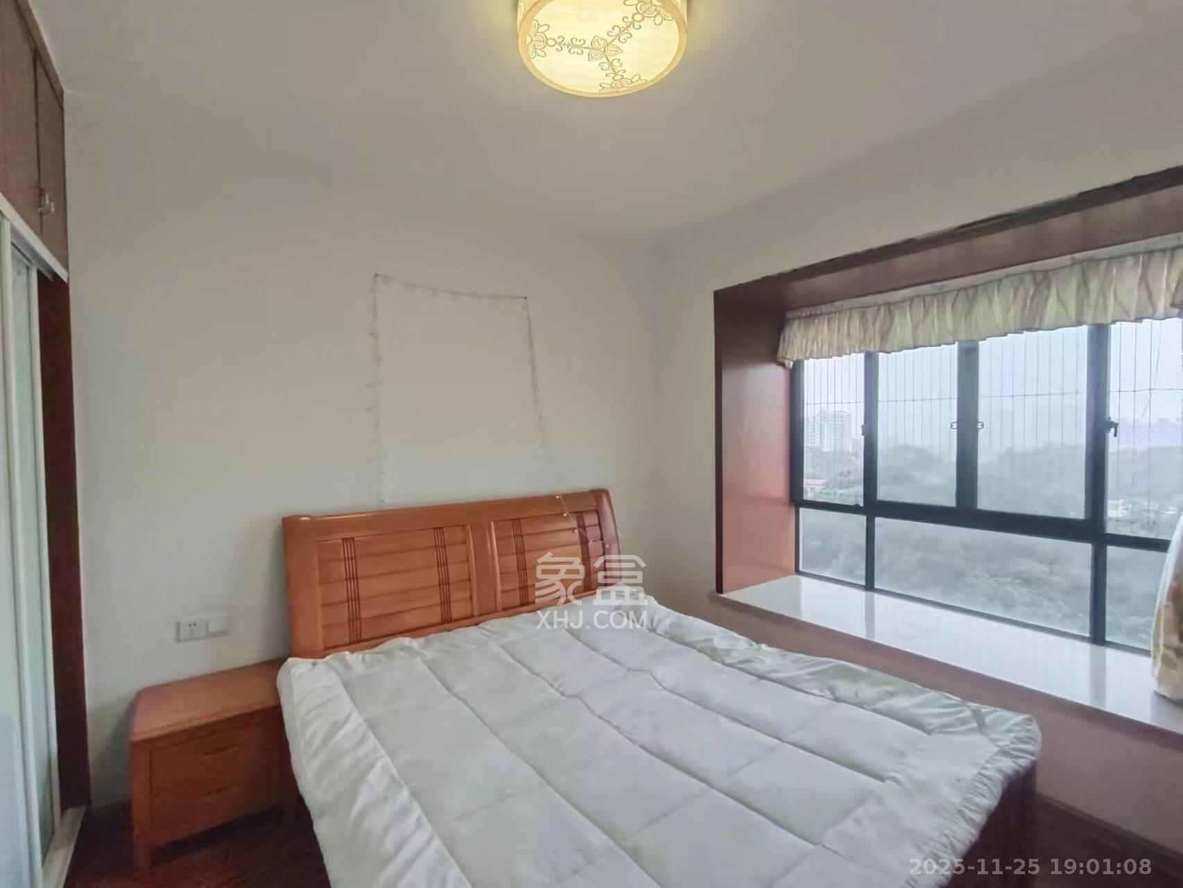 海林馨香雅苑  2室2厅1卫    2500.0元/月室内图