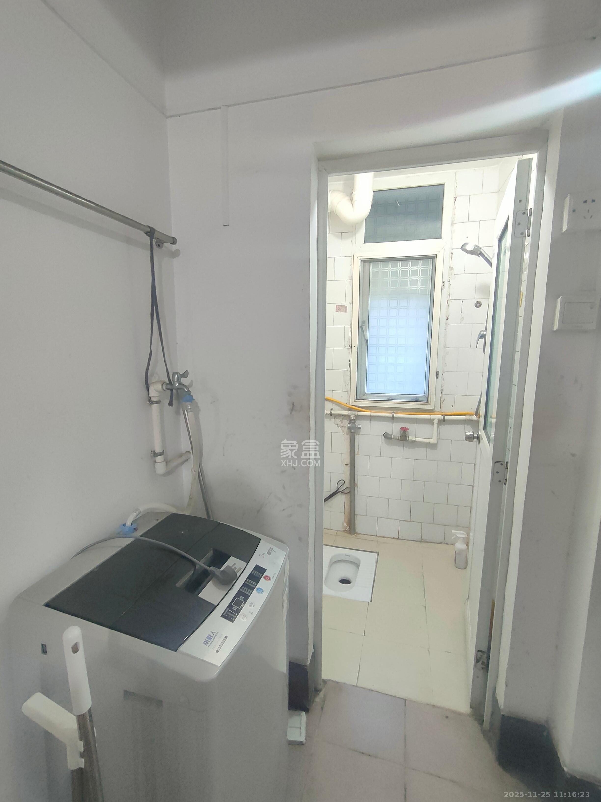 长坡社区  2室1厅1卫    1500.0元/月室内图