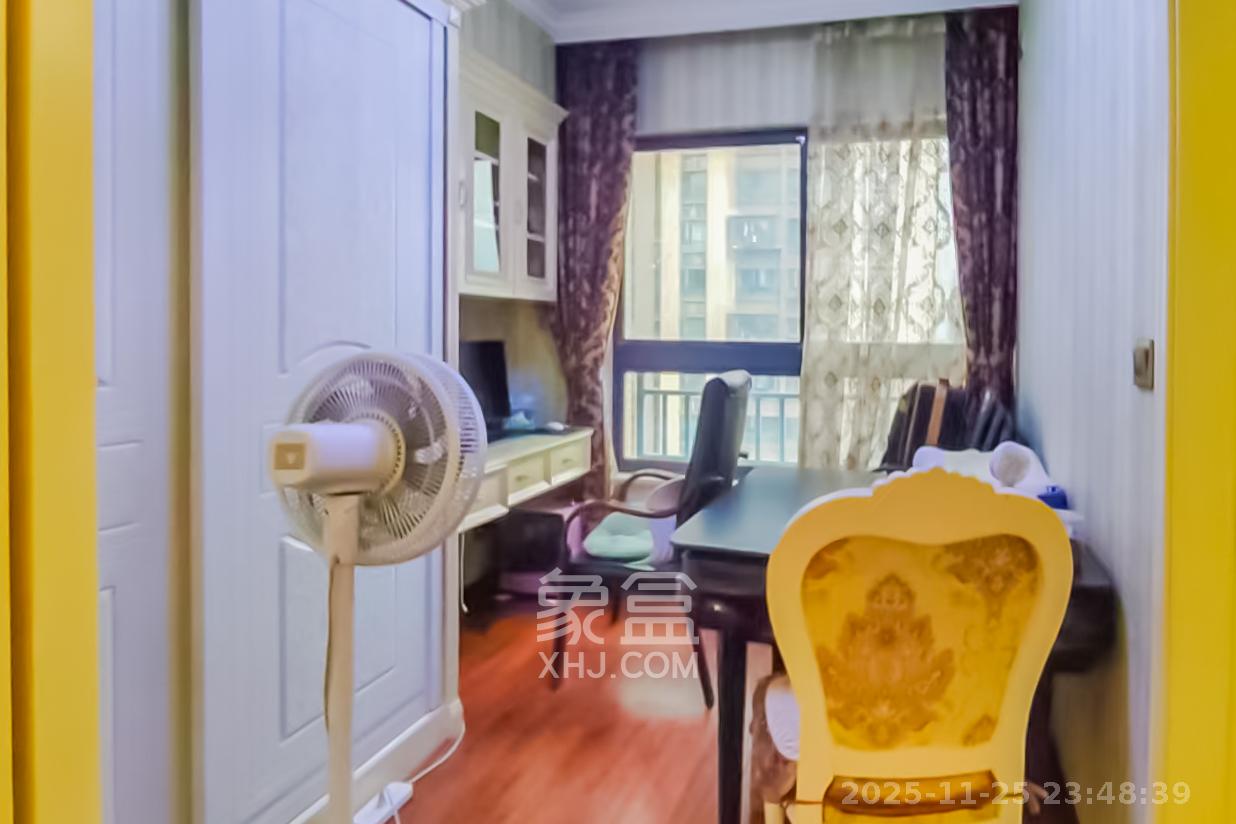 香樟兰亭(朗峰苑) 3室2厅1卫 88.0万 香樟兰亭(朗峰苑) 3室2厅1卫 88.0万其他