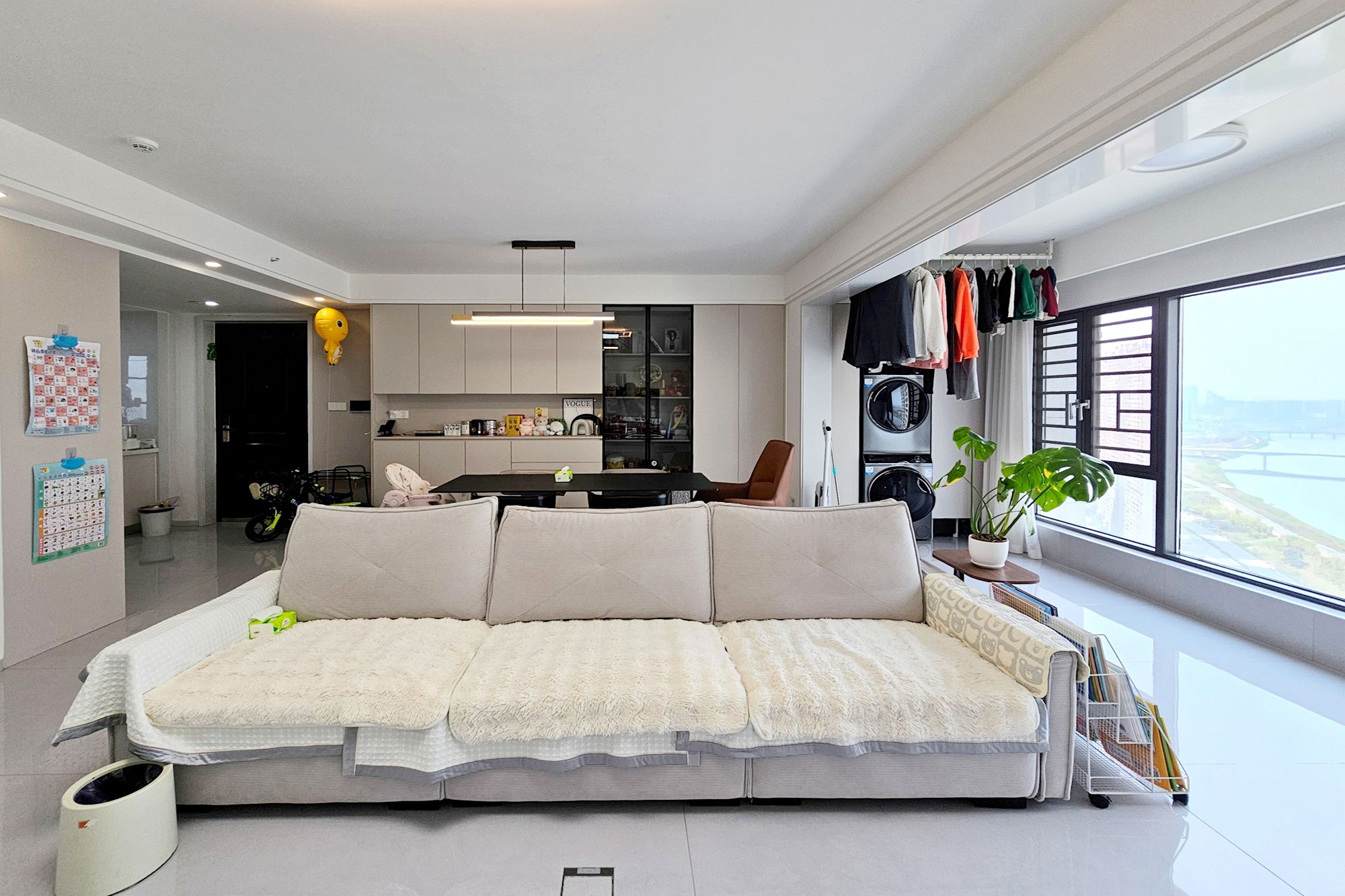 阳光城尚东湾悦江府  3室2厅2卫    110.0万