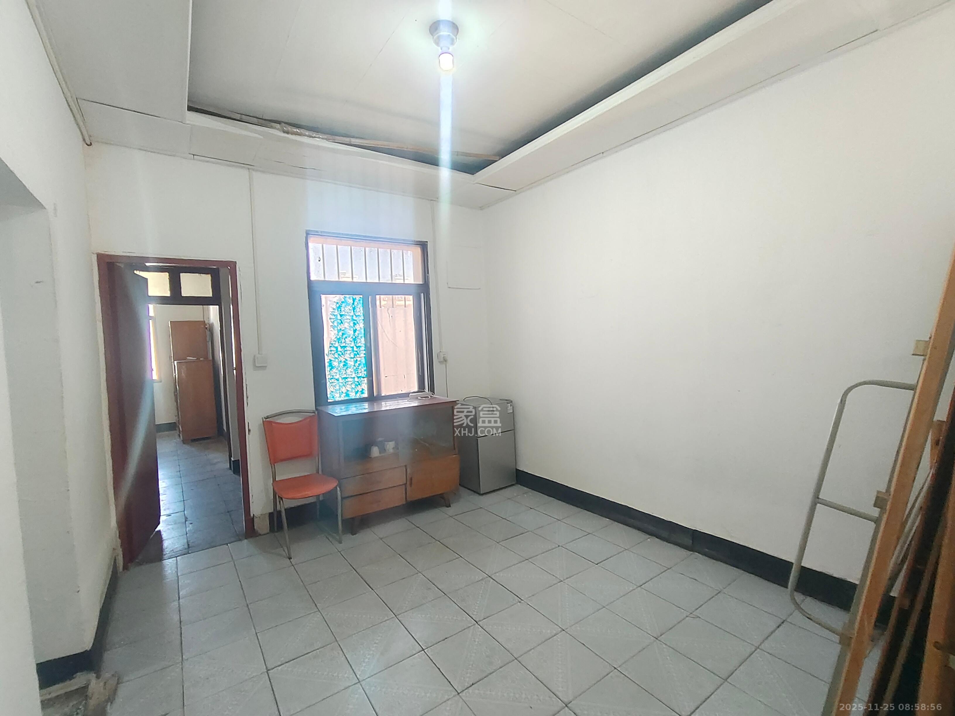 朝阳一、二村  2室1厅1卫    1100.0元/月室内图