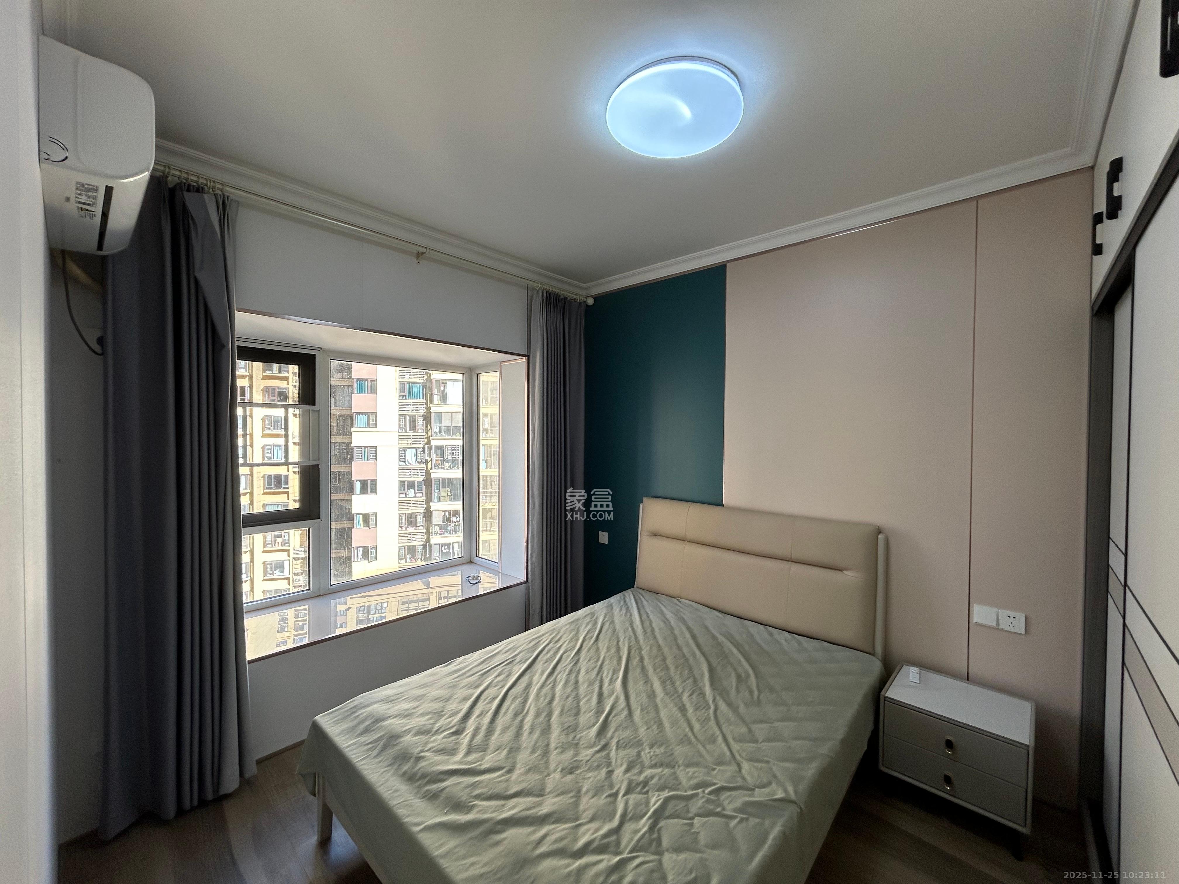 保利香槟国际  4室2厅2卫    3280.0元/月室内图