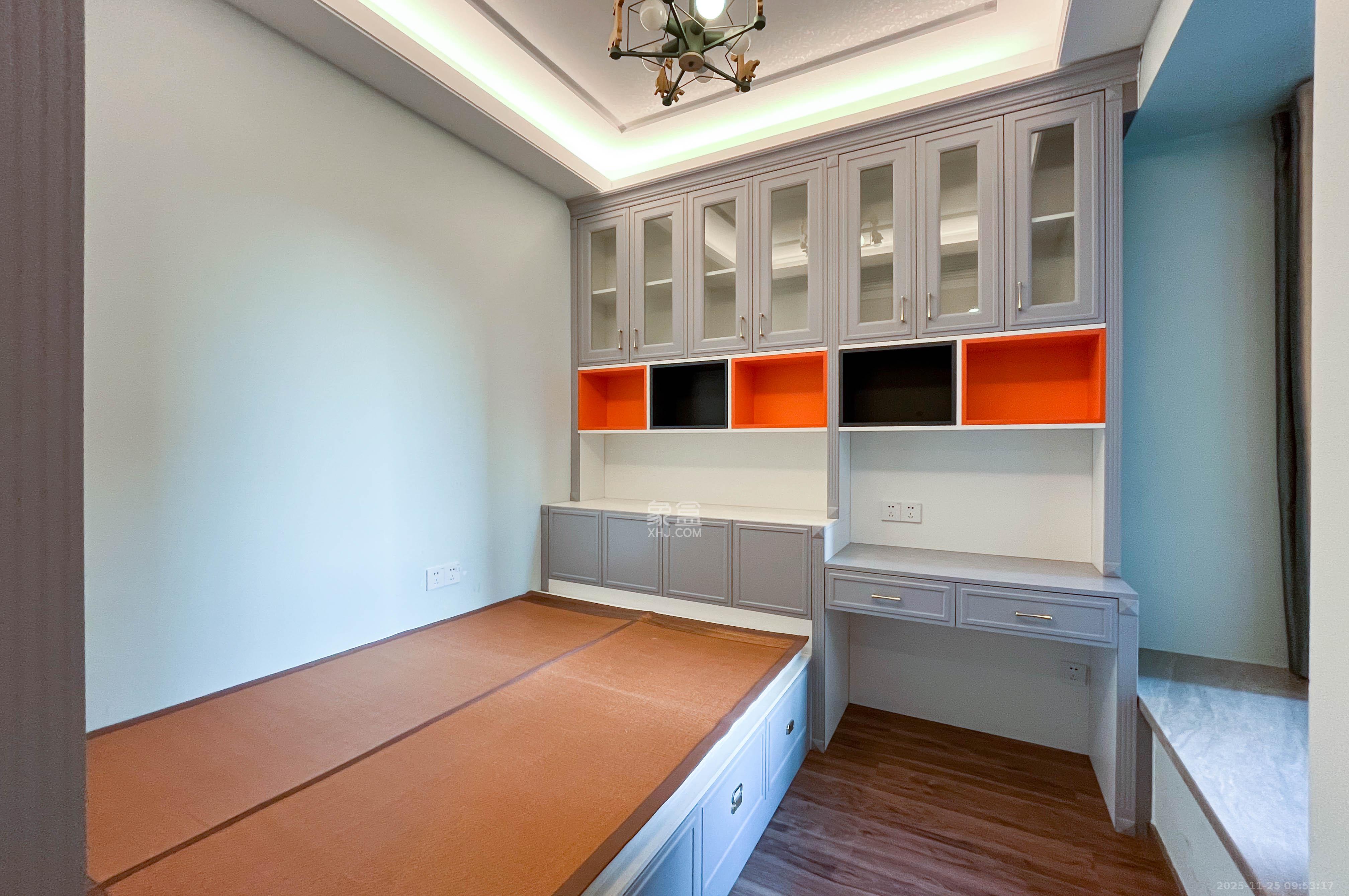 梅溪湖金茂湾 4室2厅2卫 188.0万 梅溪湖金茂湾 4室2厅2卫 188.0万其他