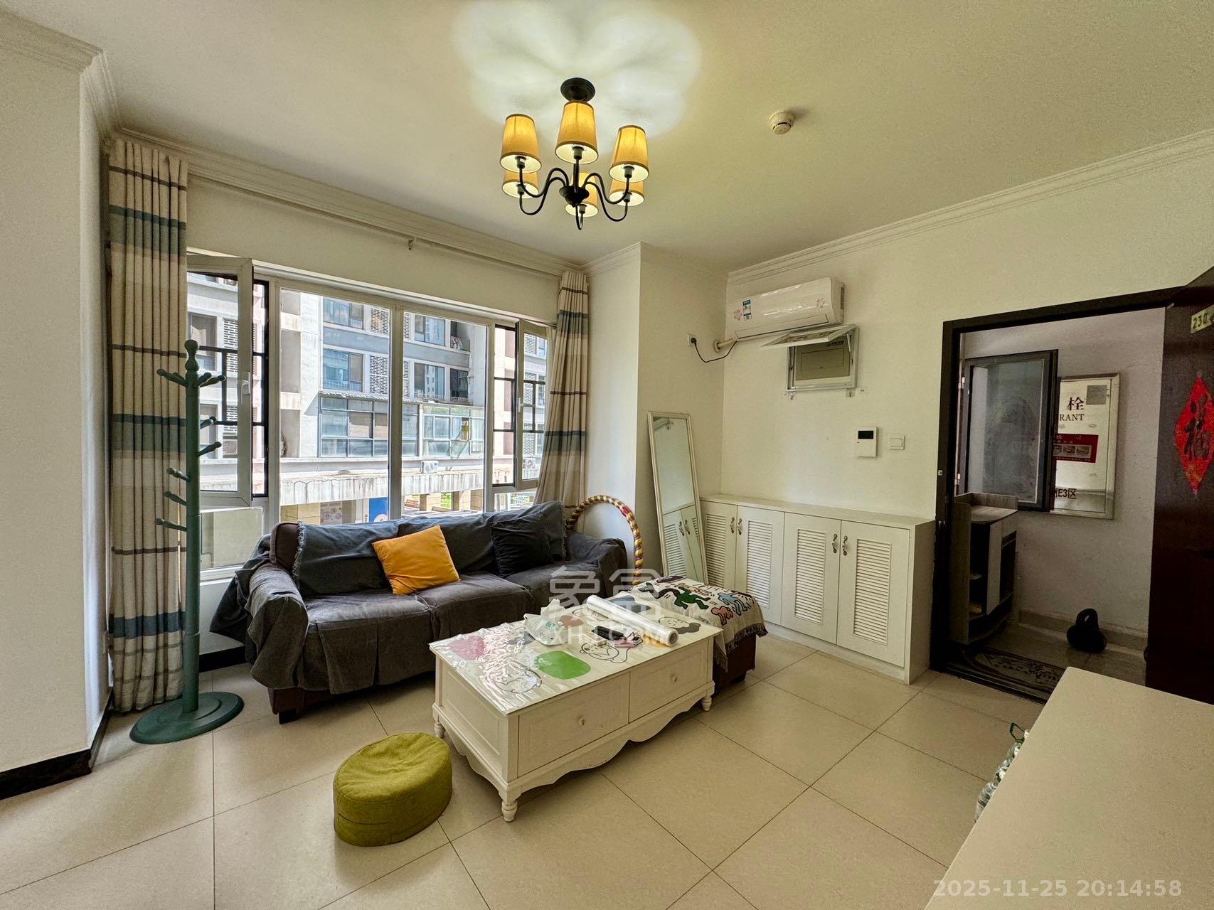 北辰三角洲E3区  1室1厅1卫    2500.0元/月室内图