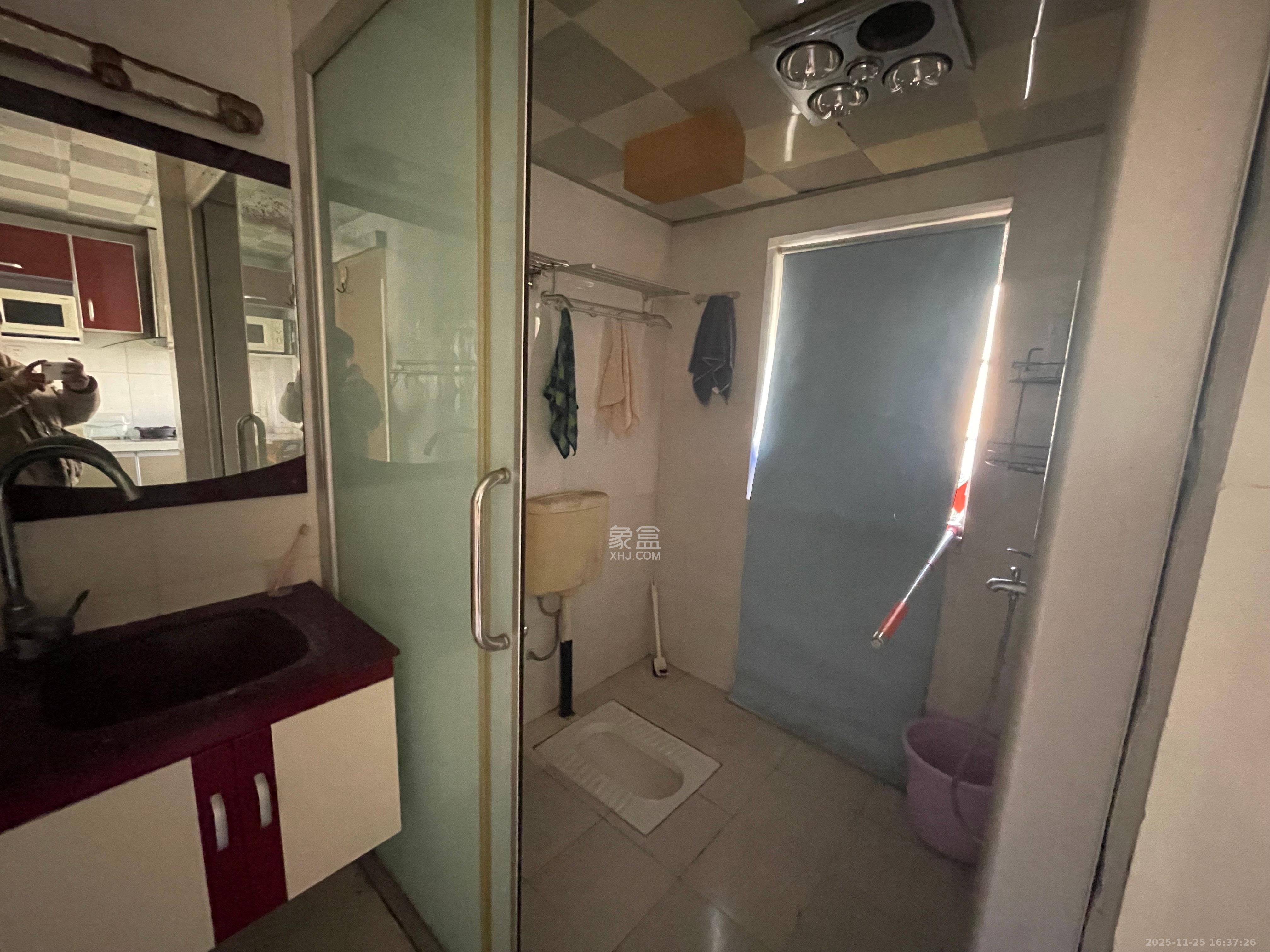 东方名都百草园 2室2厅1卫 1600.0元/月 东方名都百草园 2室2厅1卫 1600.0元/月室内图