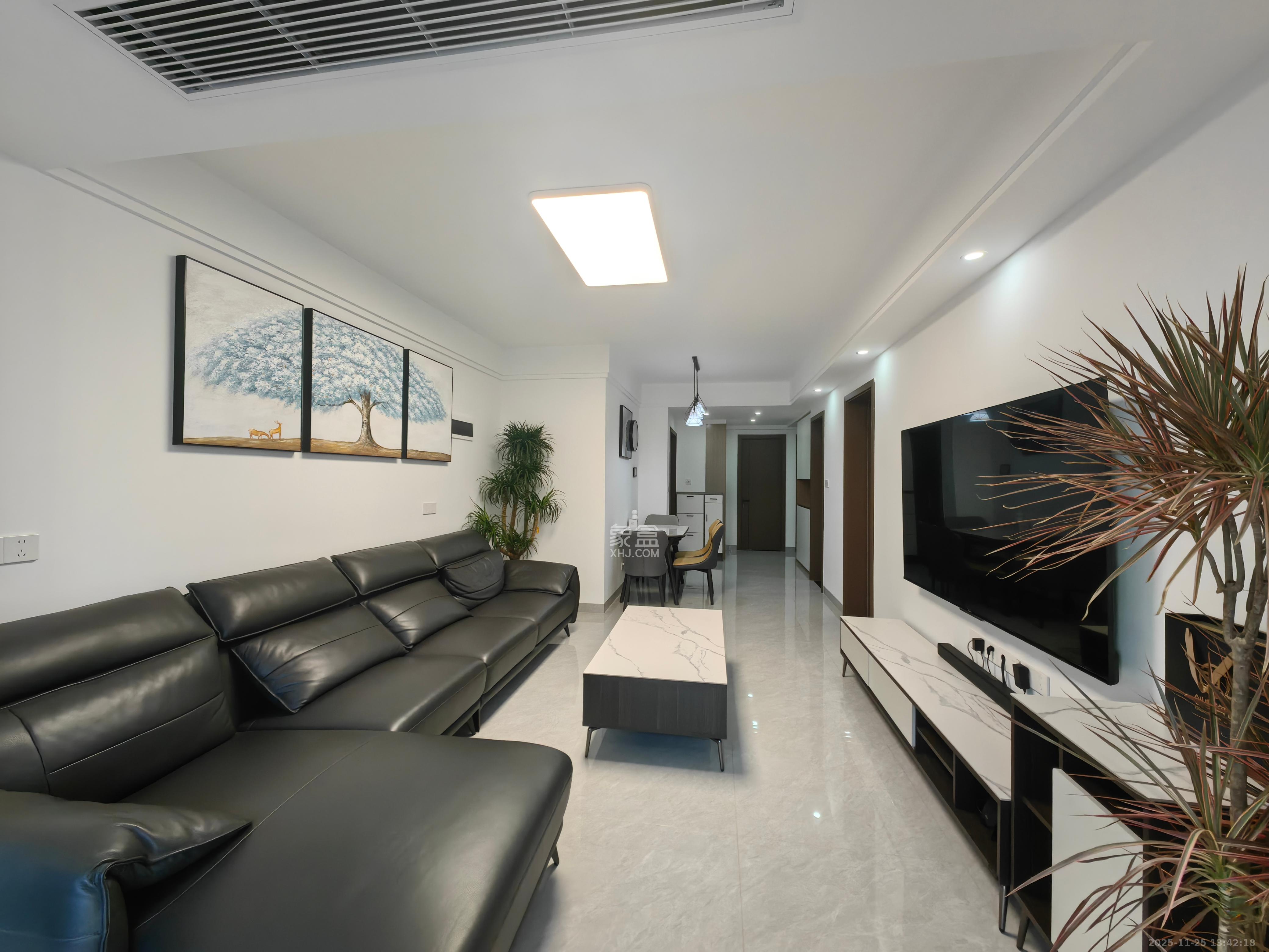 光大云启 3室2厅2卫 89.0万 光大云启 3室2厅2卫 89.0万客厅