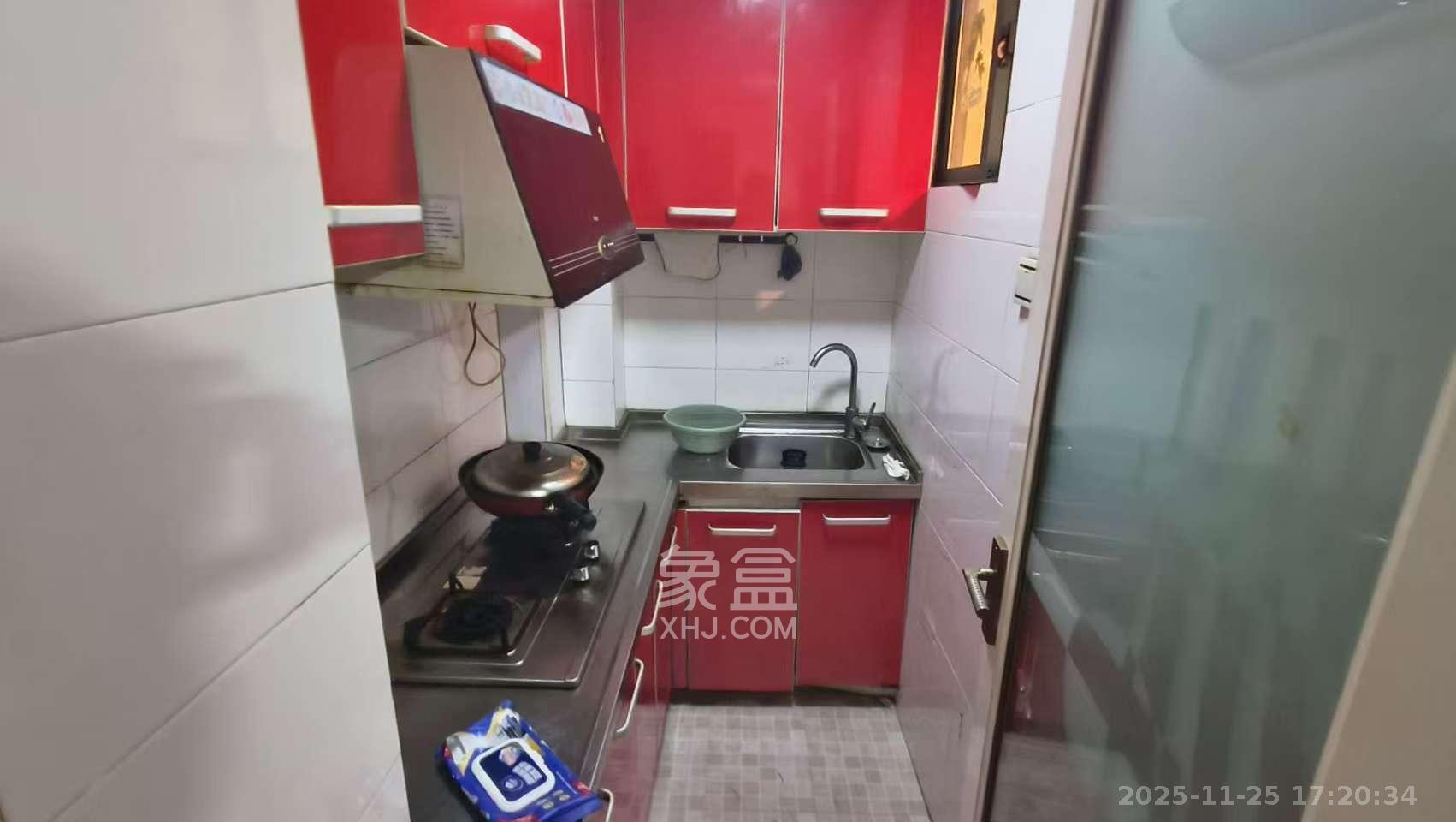 中江国际花城 1室1厅1卫 1500.0元/月 中江国际花城 1室1厅1卫 1500.0元/月室内图