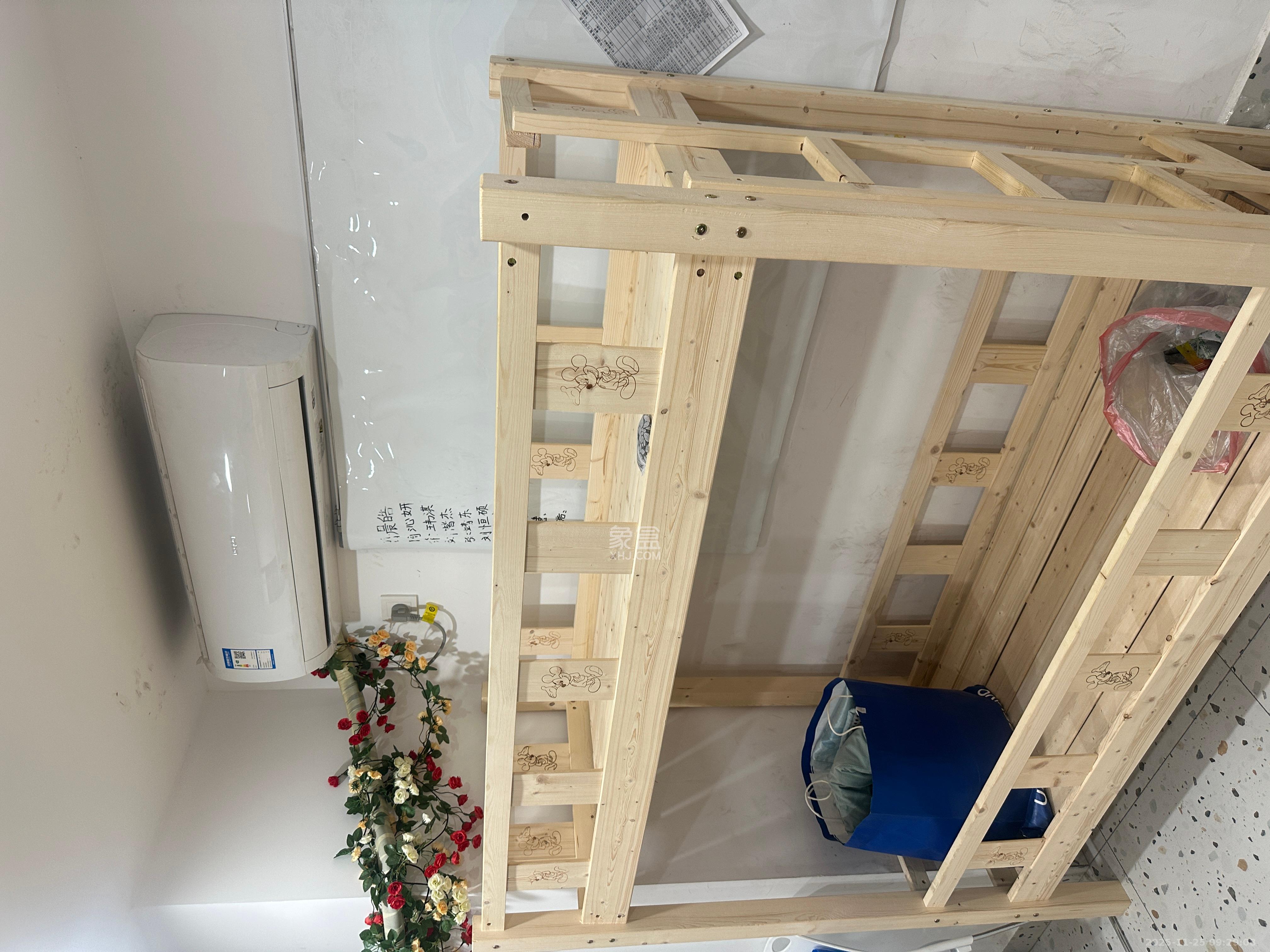 中国铁建梅溪青秀三期  2室1厅1卫    2600.0元/月室内图