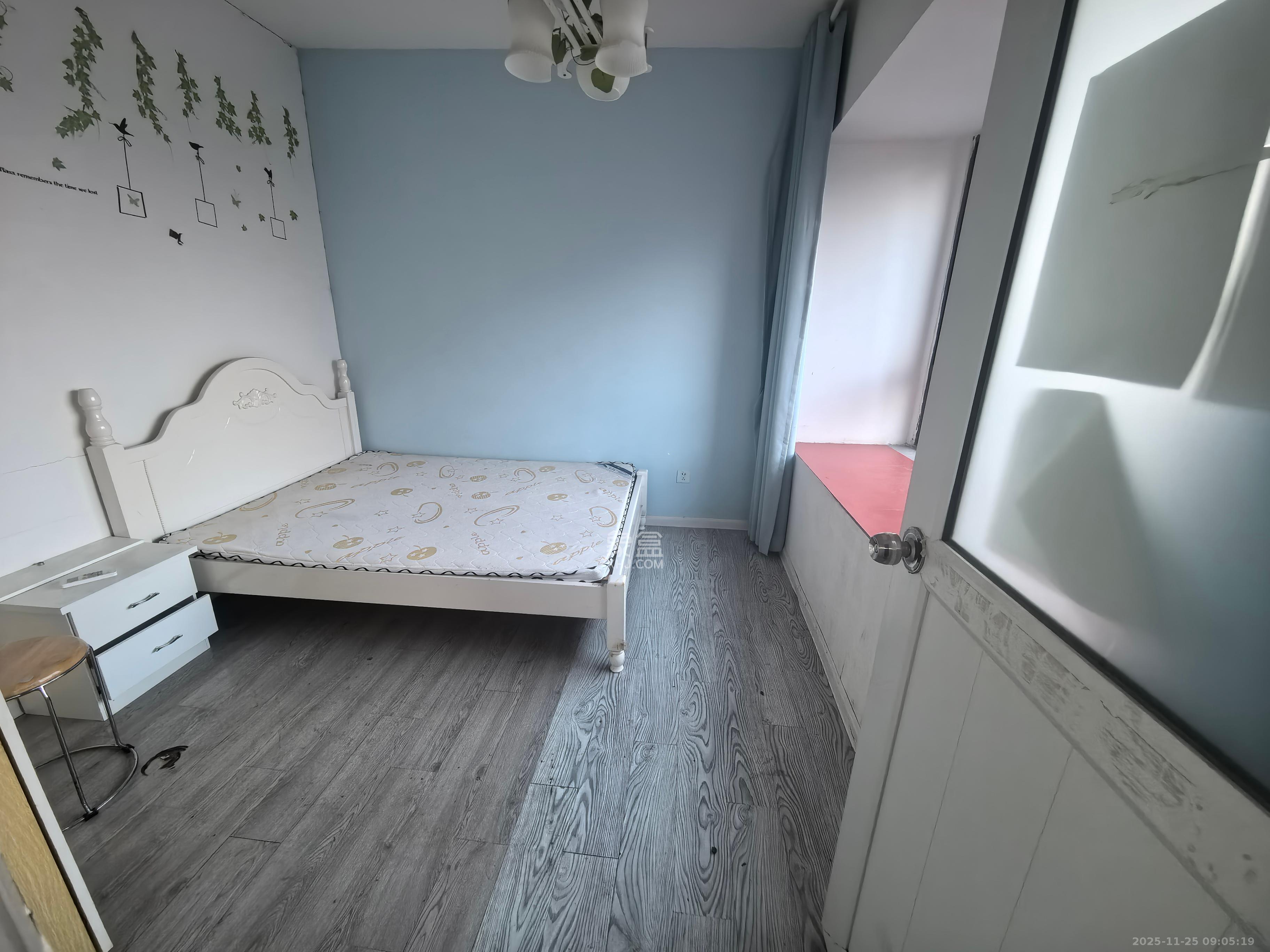 中信城市广场（中信新城一期）  1室1厅1卫    700.0元/月