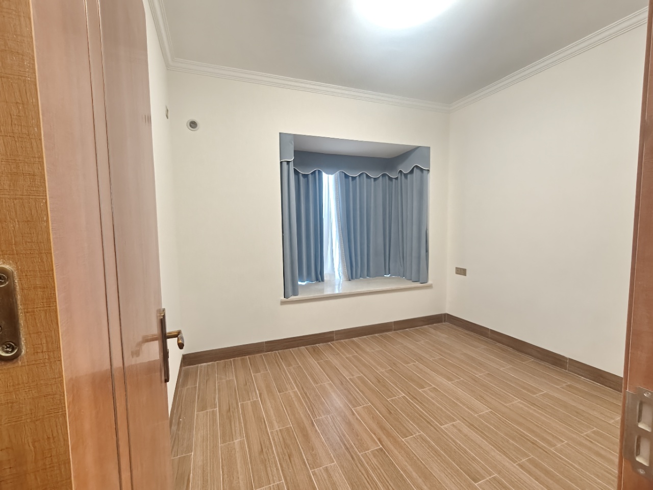 展兴汇景名城  3室2厅1卫    2600.0元/月室内图