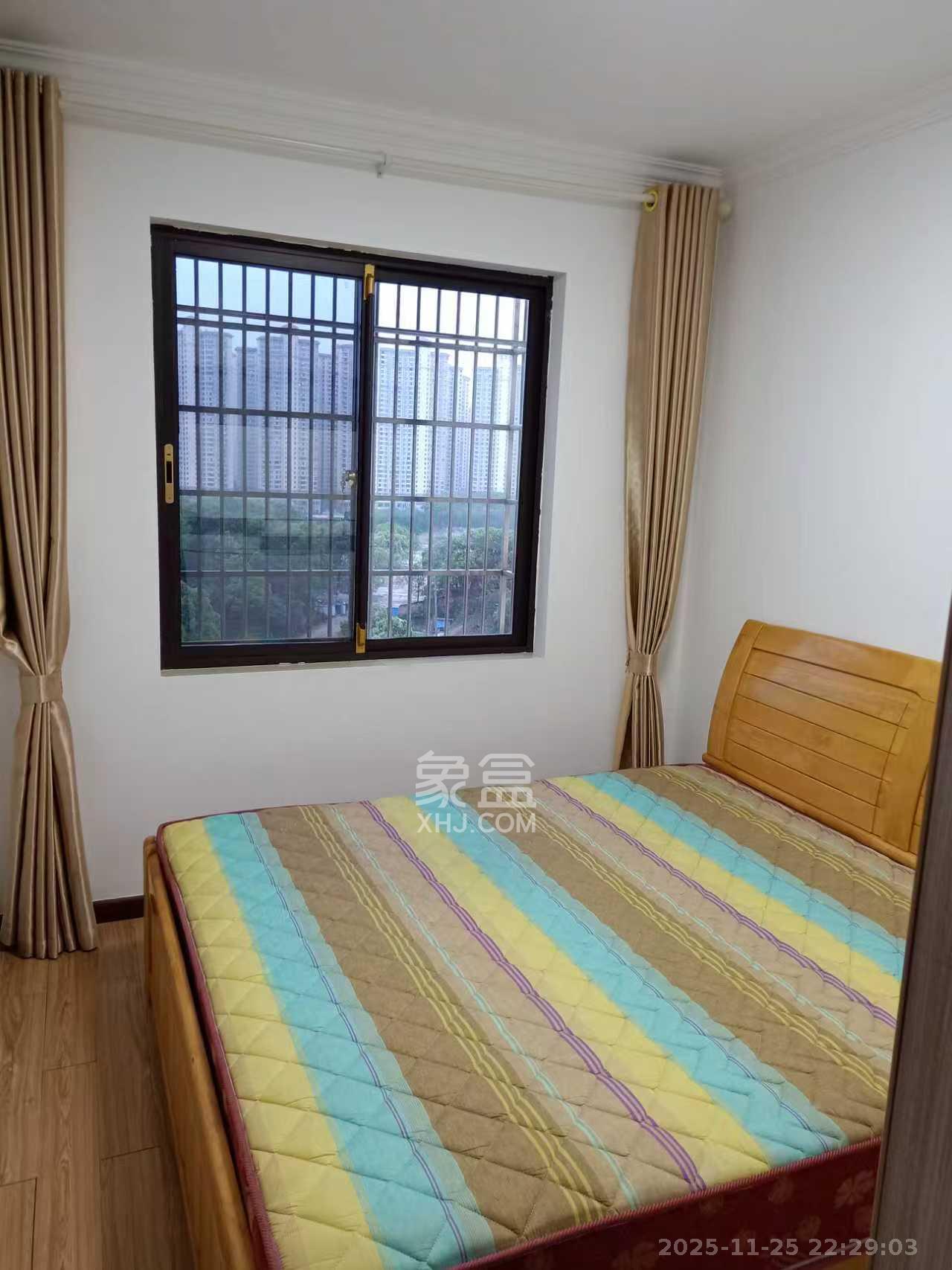 荷韵园 2室1厅1卫 1500.0元/月 荷韵园 2室1厅1卫 1500.0元/月室内图