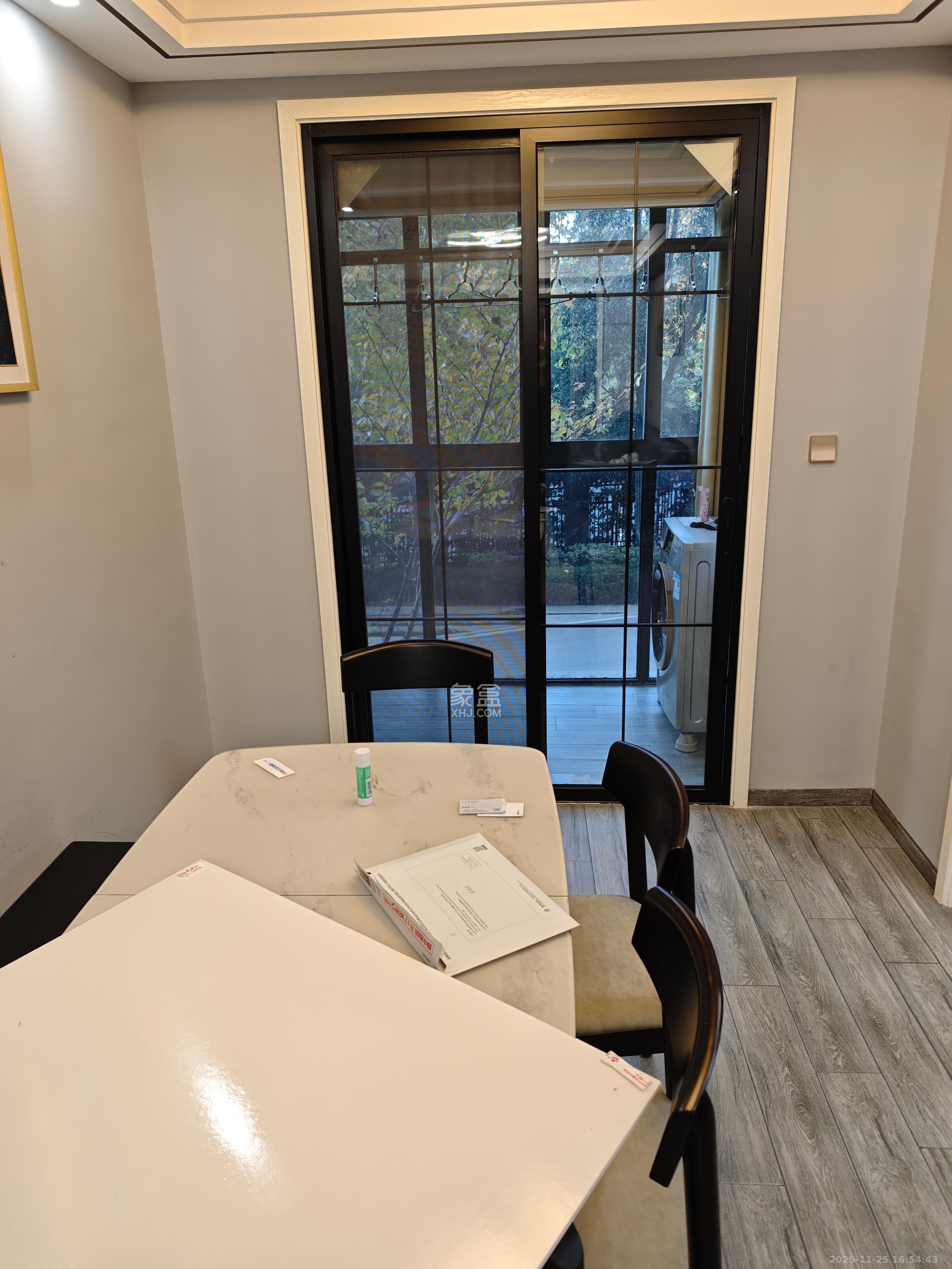 中建梅溪湖中心 4室2厅2卫 4000.0元/月 中建梅溪湖中心 4室2厅2卫 4000.0元/月室内图