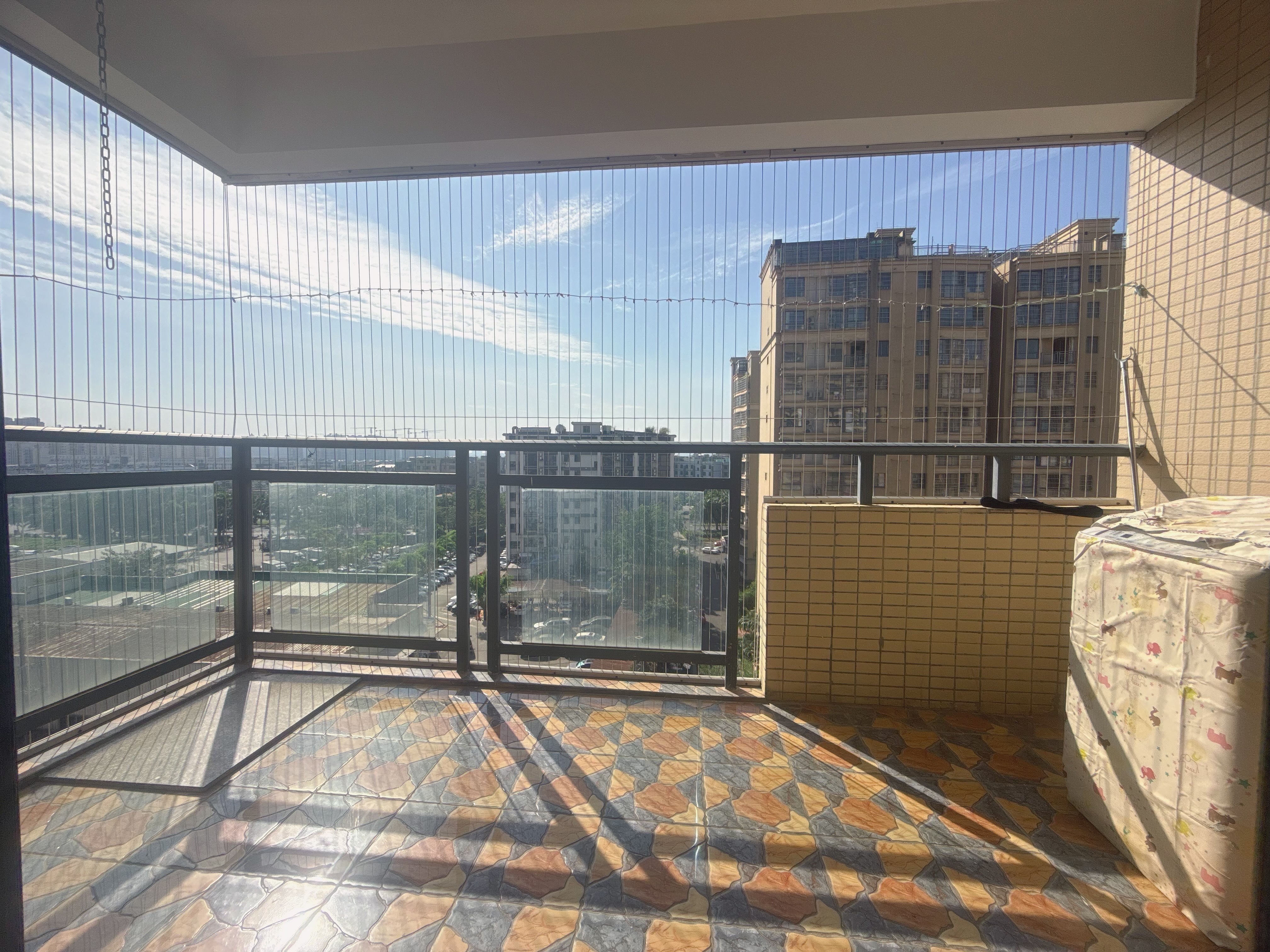 枫林雅郡 2室2厅1卫 2400.0元/月 枫林雅郡 2室2厅1卫 2400.0元/月室内图