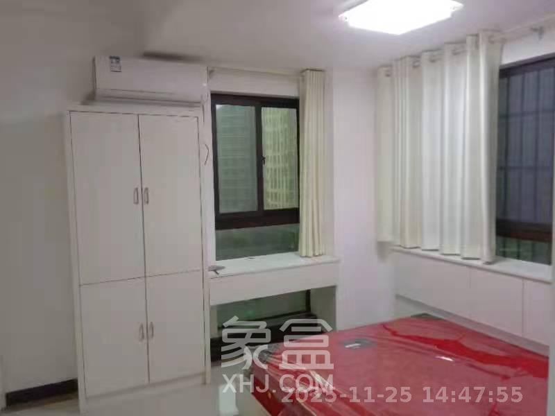 星月绿洲  1室2厅1卫    2000.0元/月室内图