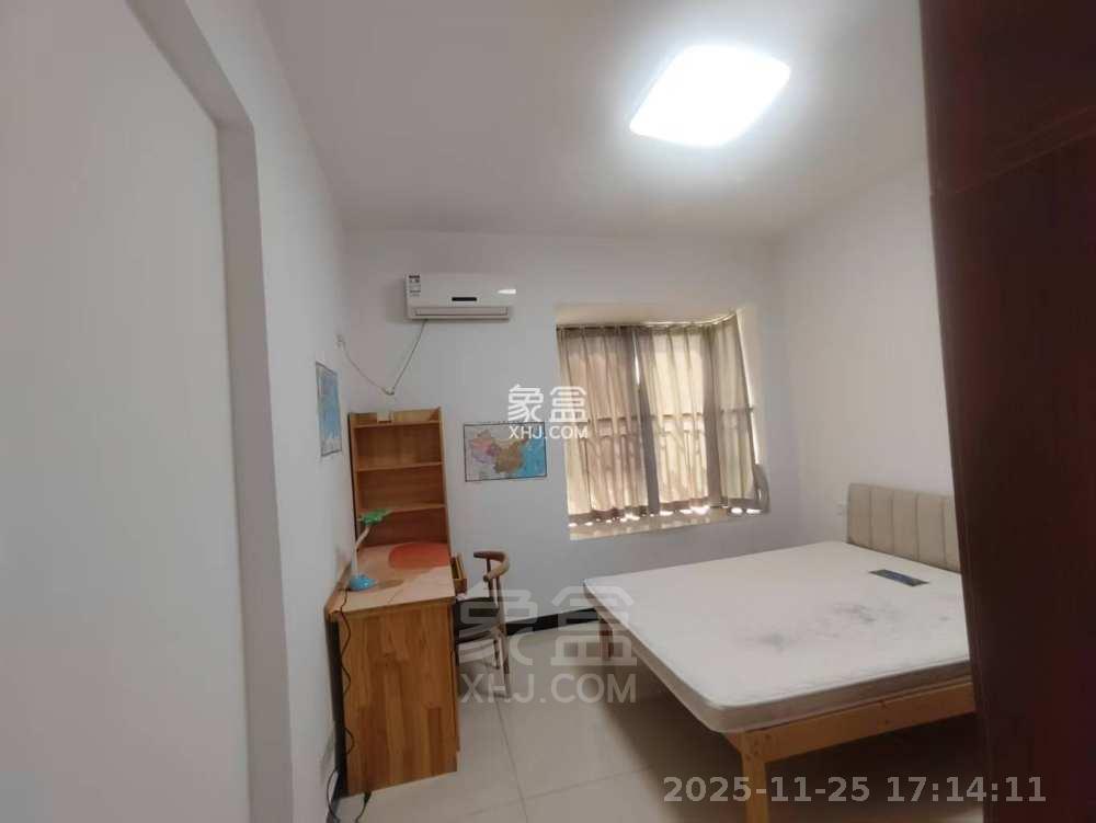 武广国际学苑  3室2厅1卫    1800.0元/月室内图