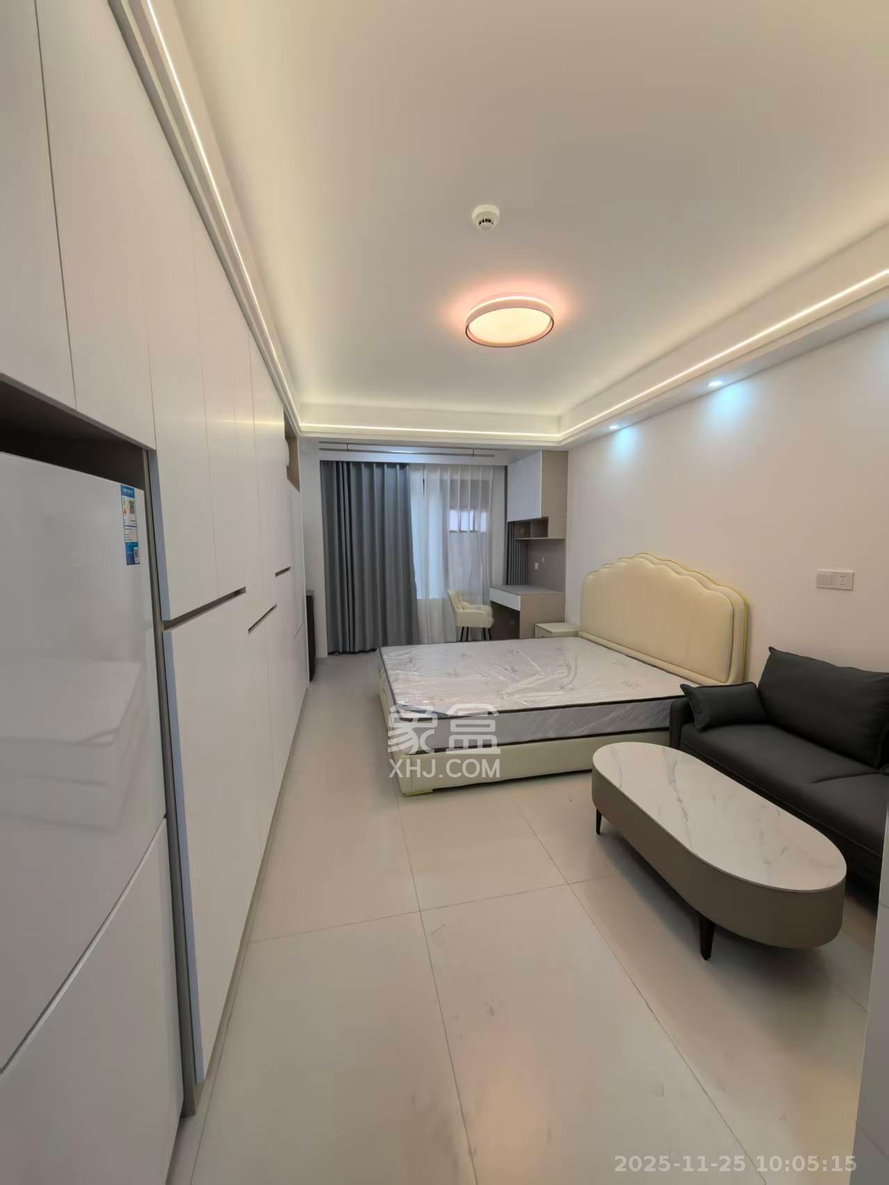 中海珑悦府 1室1厅1卫 1400.0元/月 中海珑悦府 1室1厅1卫 1400.0元/月室内图