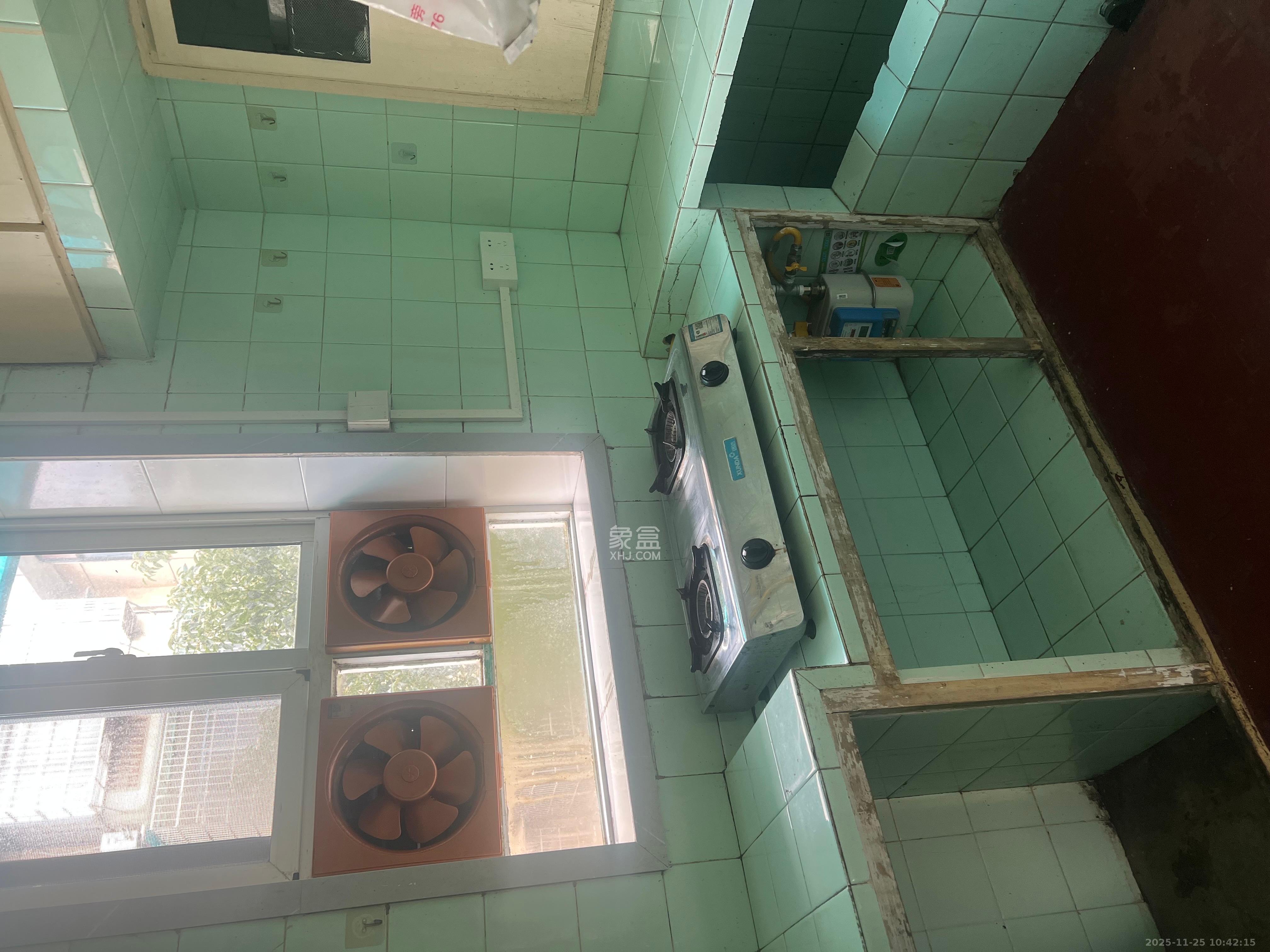 茶园坡社区(原王家冲社区) 2室1厅1卫 1400.0元/月 茶园坡社区(原王家冲社区) 2室1厅1卫 1400.0元/月室内图