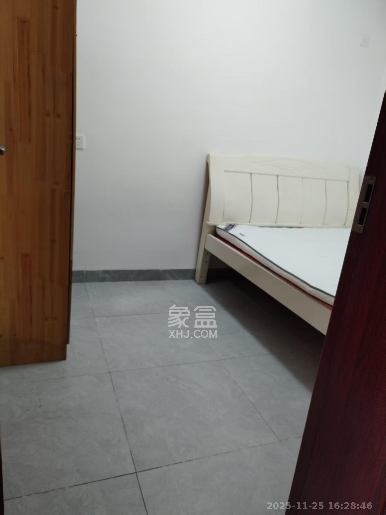 火星一片  2室1厅1卫    1400.0元/月室内图