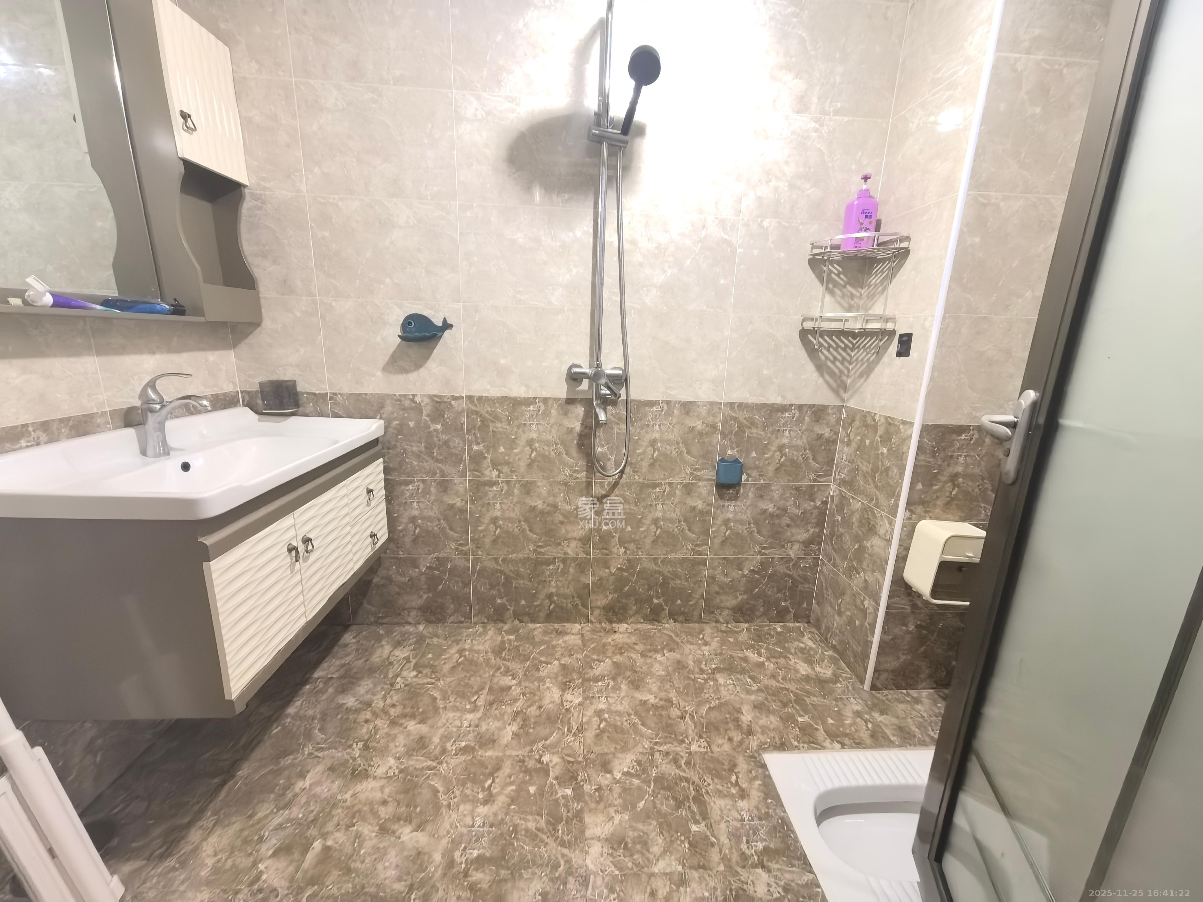 润沁园（润沁公馆）  1室1厅1卫    1500.0元/月室内图