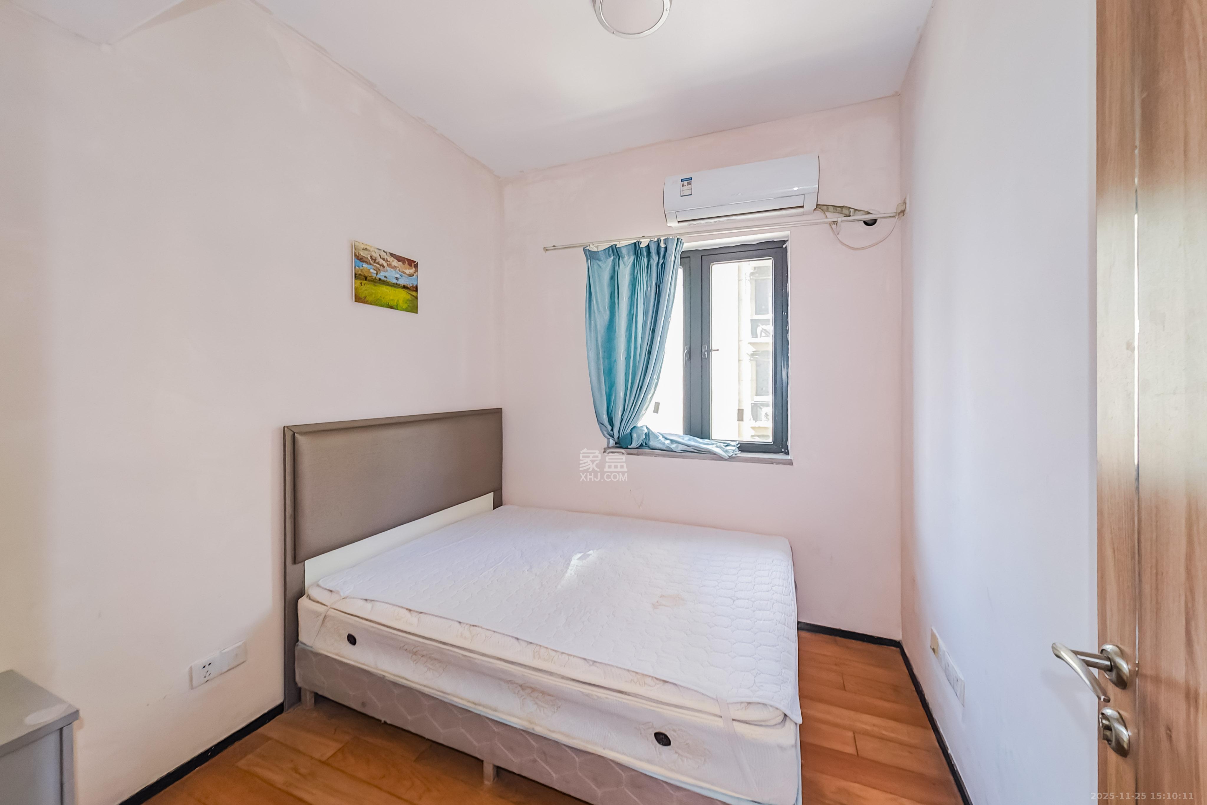 恒大国际广场 2室2厅1卫 42.0万 恒大国际广场 2室2厅1卫 42.0万卧室