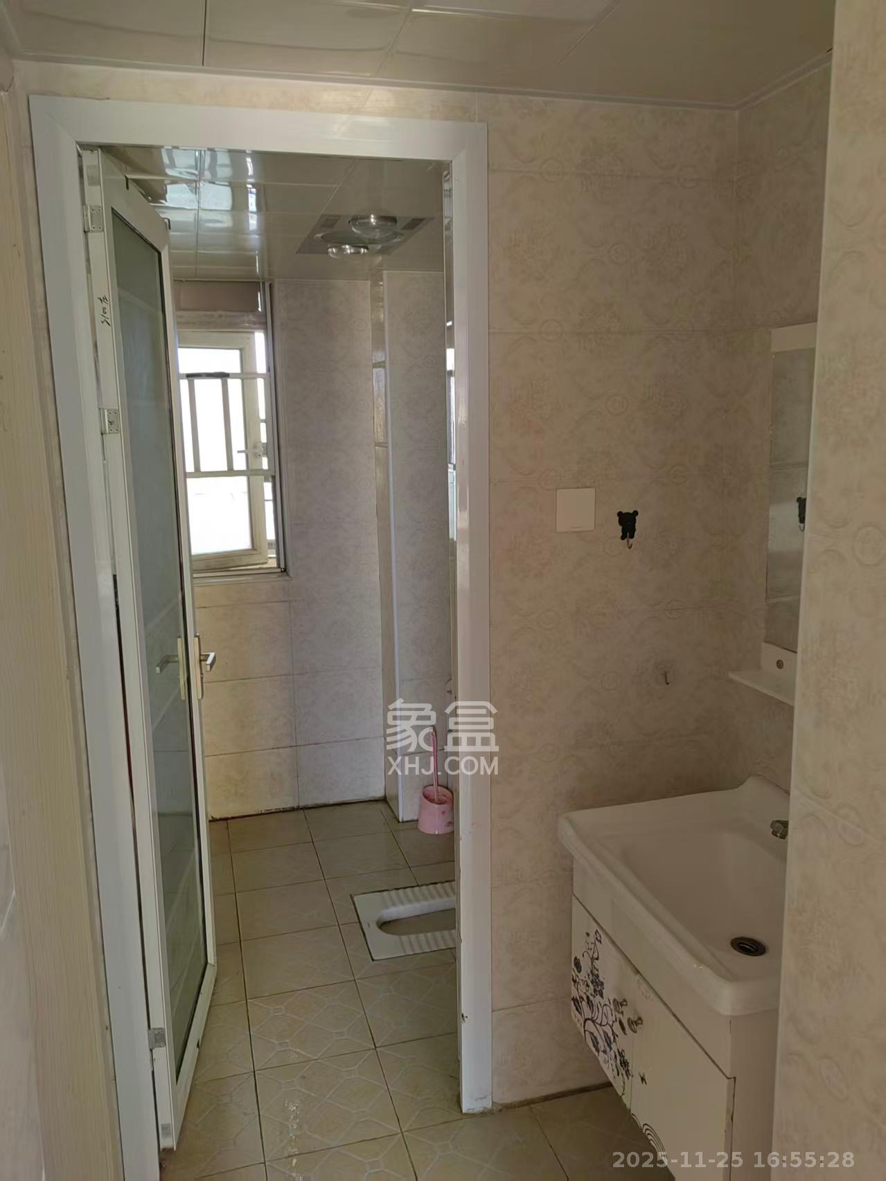 金科世界城  3室2厅1卫    1800.0元/月室内图