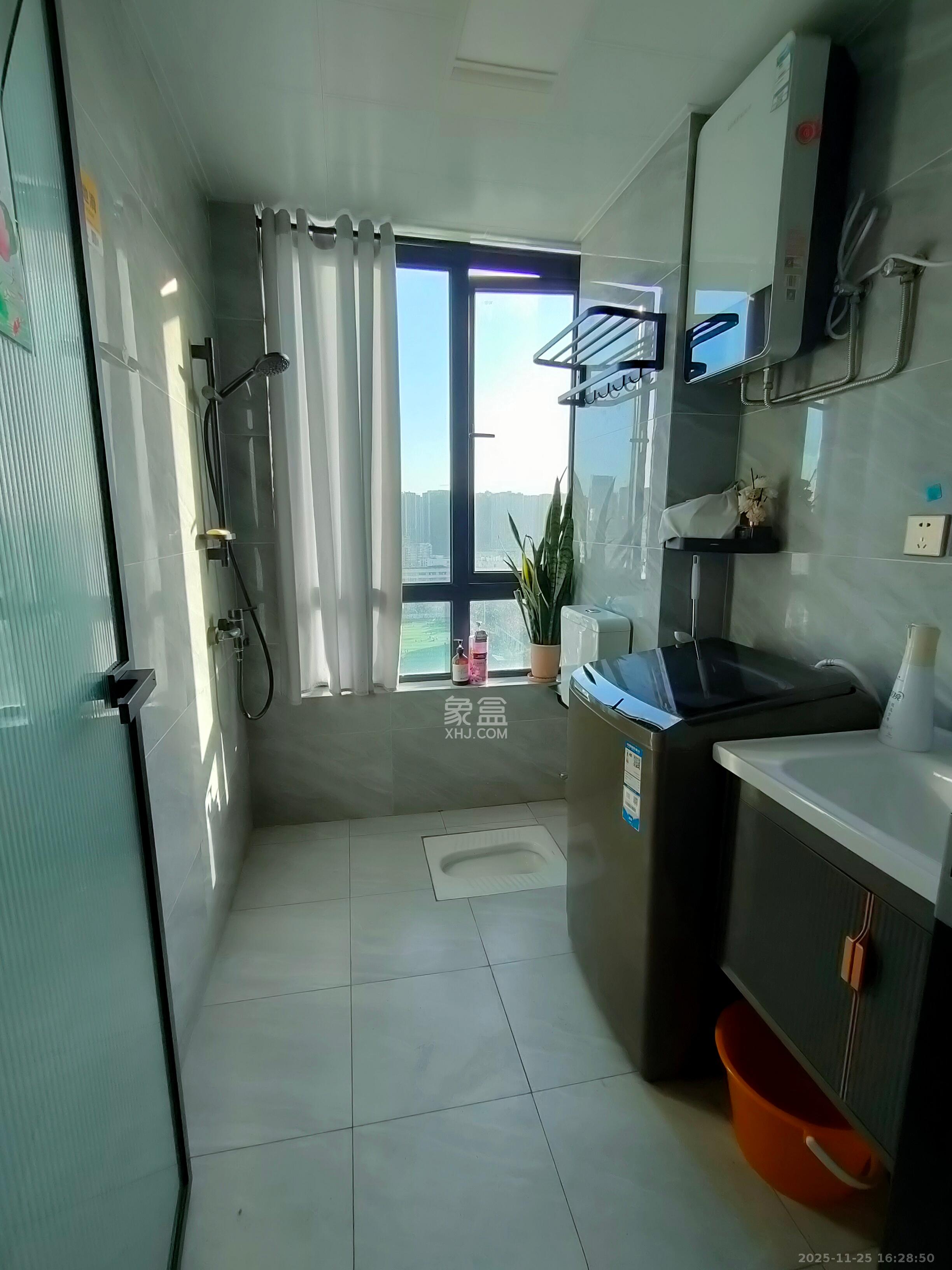 荣悦台 1室1厅1卫 2500.0元/月 荣悦台 1室1厅1卫 2500.0元/月室内图