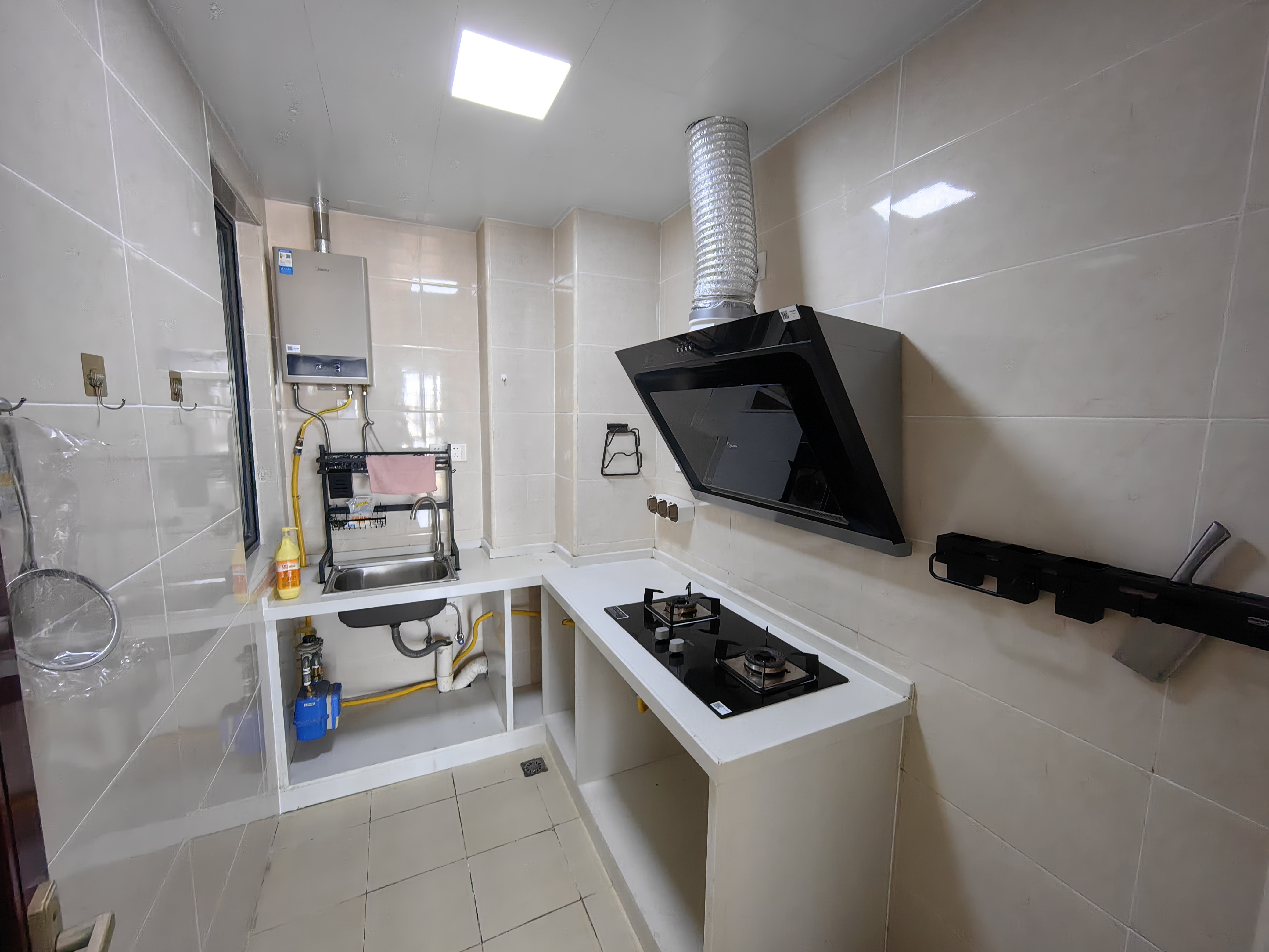 坡巷雅苑 1室0厅0卫 2400.0元/月 坡巷雅苑 1室0厅0卫 2400.0元/月室内图