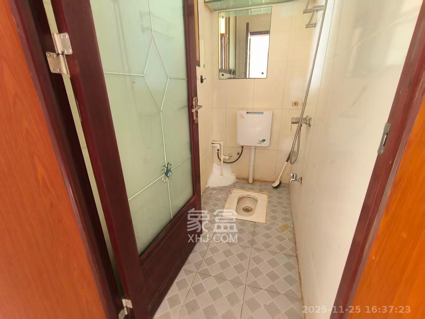 银星小区  1室0厅0卫    750.0元/月室内图