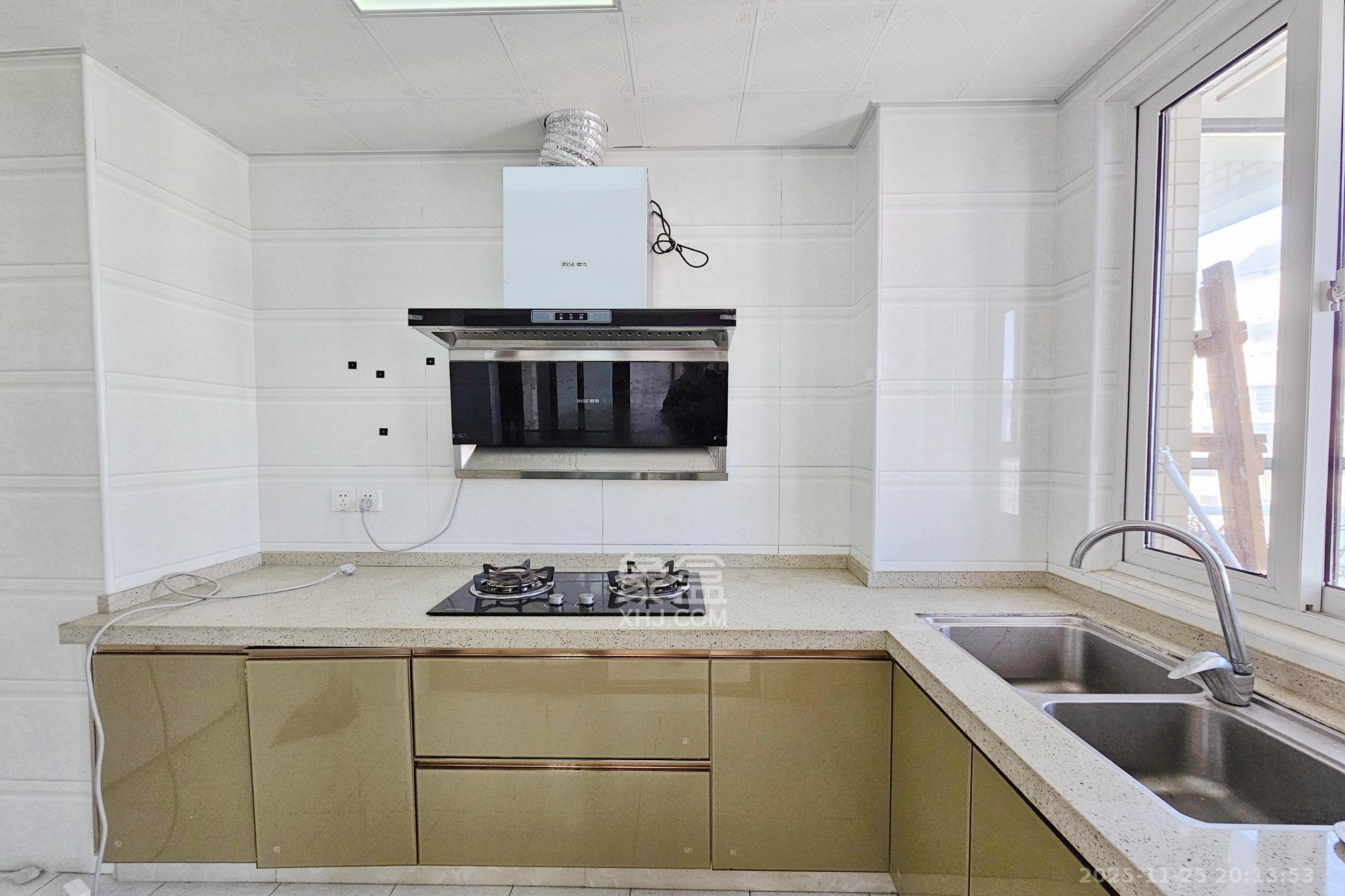 嘉宇盛世华章 3室2厅1卫 115.0万 嘉宇盛世华章 3室2厅1卫 115.0万其他