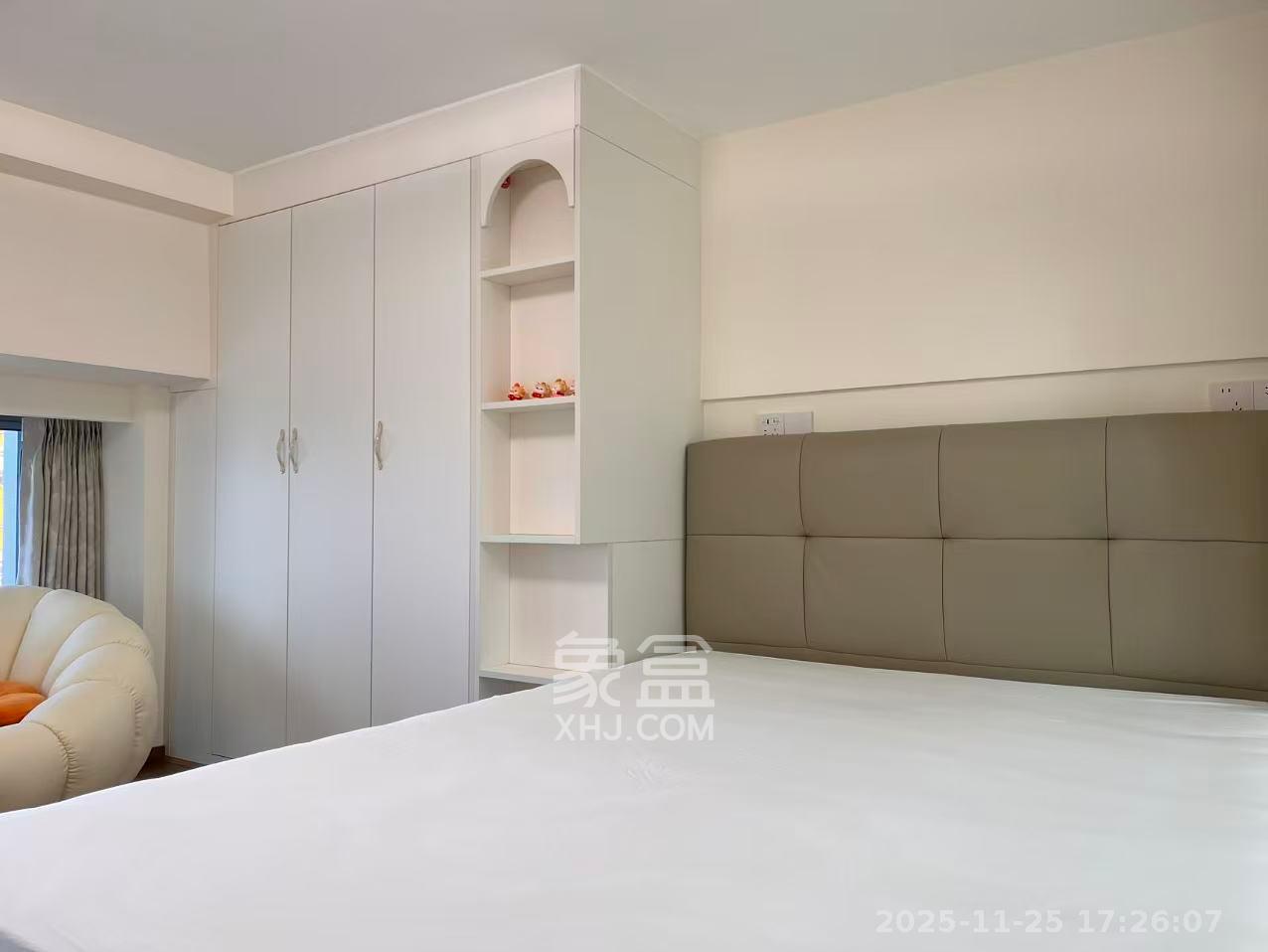 复地滨江金融中心  2室1厅1卫    3300.0元/月室内图