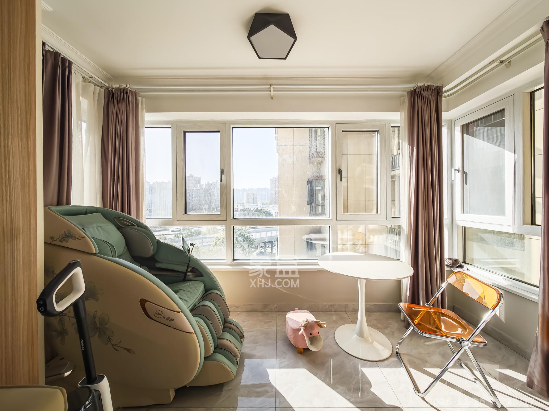 山语城三期  3室2厅2卫    105.0万阳台