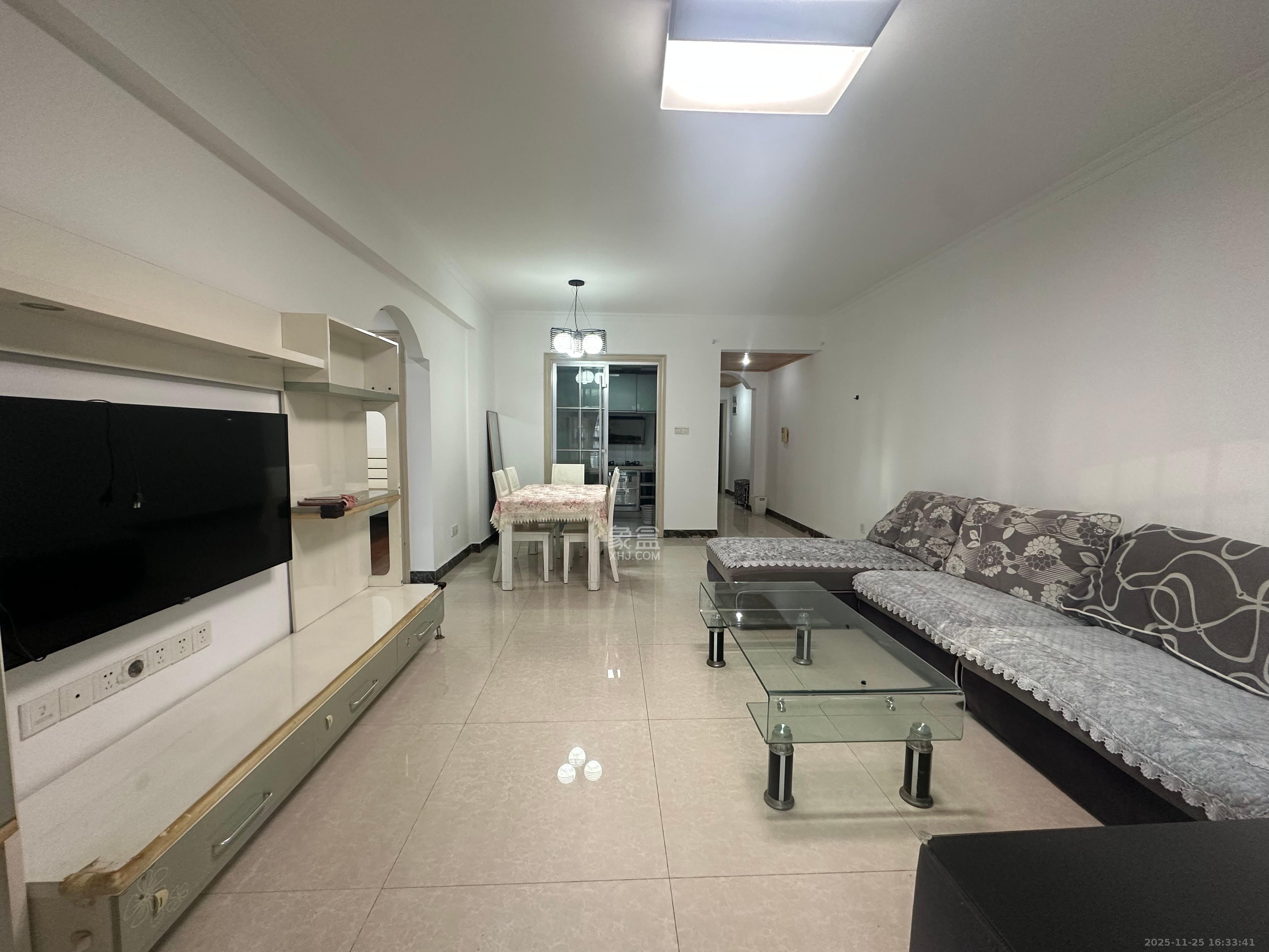 才子佳苑一期/二期 3室2厅1卫 2000.0元/月 才子佳苑一期/二期 3室2厅1卫 2000.0元/月室内图