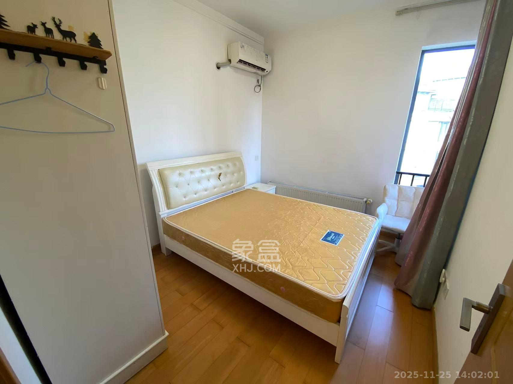 珠江郦城探香里  2室2厅1卫    2100.0元/月室内图