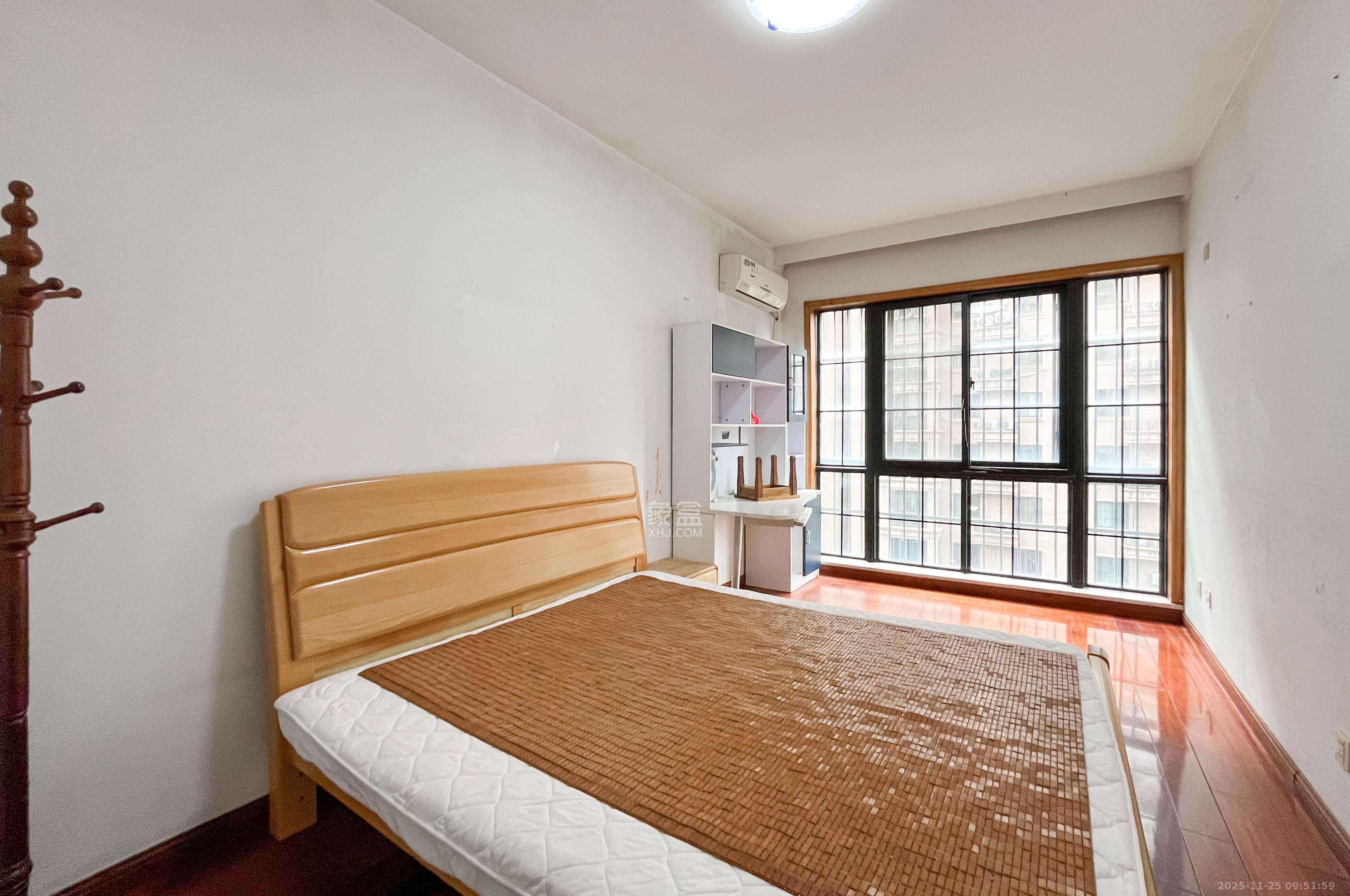 沁园春御院  1室2厅2卫    165.0万其他