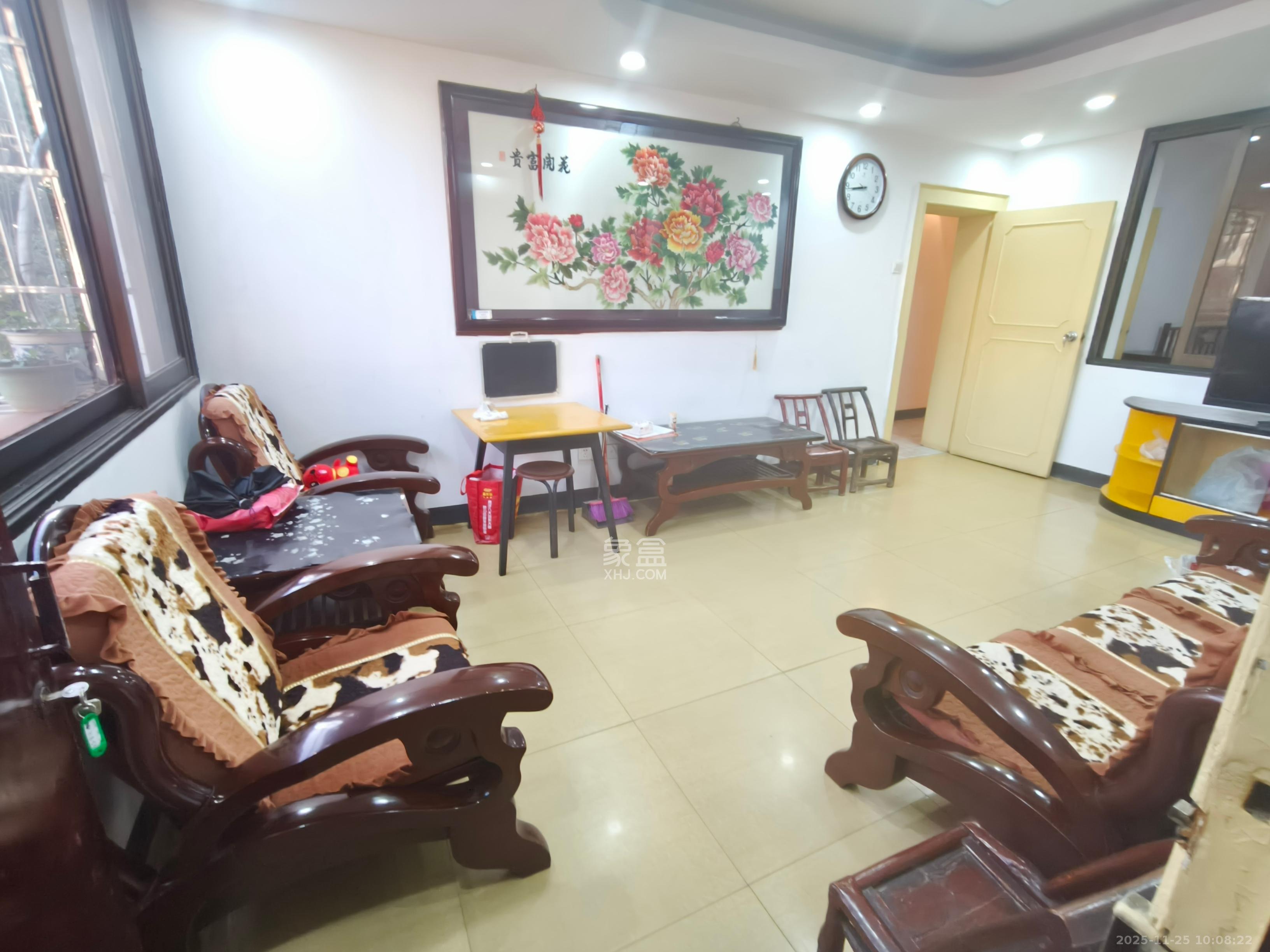 都正街散盘  3室1厅1卫    2000.0元/月